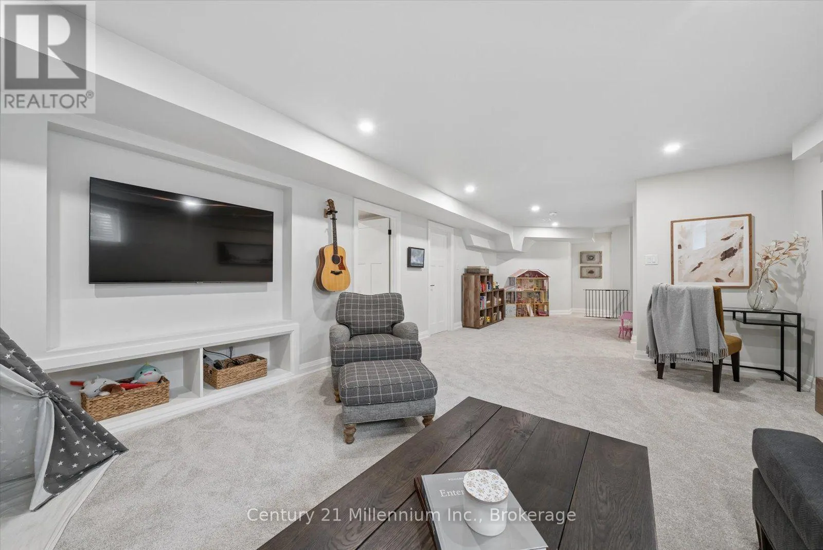 57 FOLEY CRESCENT