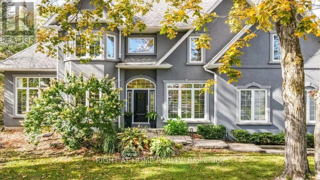 44 HIGHLAND DRIVE