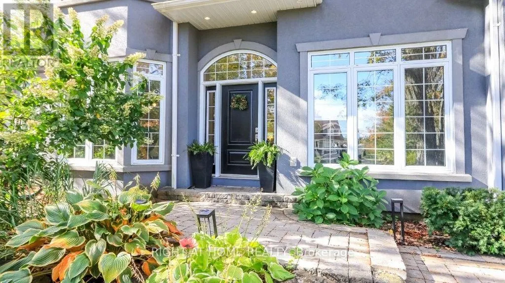 44 HIGHLAND DRIVE