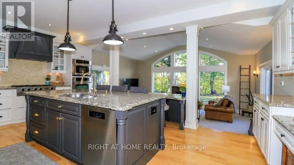 44 HIGHLAND DRIVE