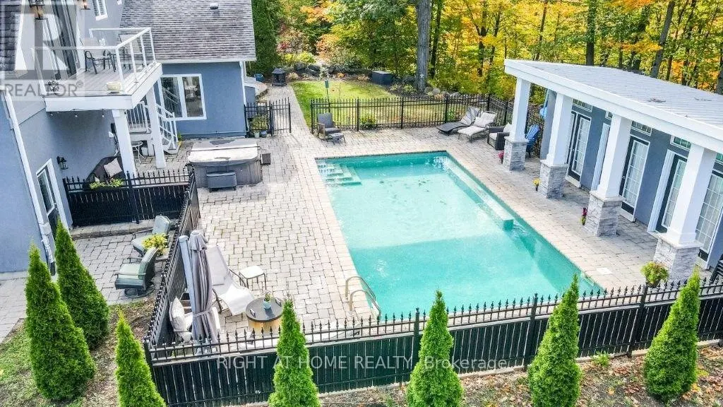 44 HIGHLAND DRIVE