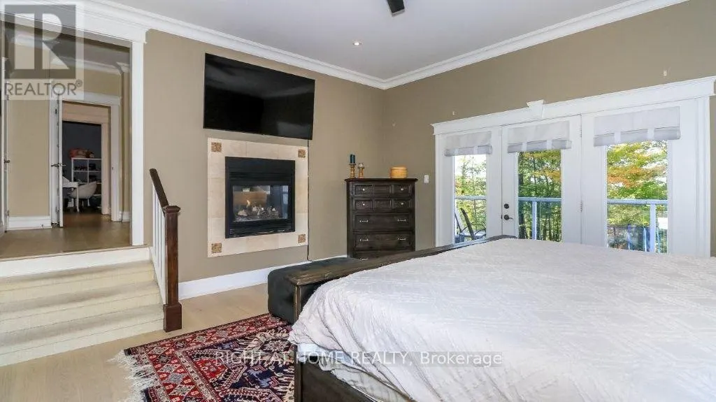 44 HIGHLAND DRIVE