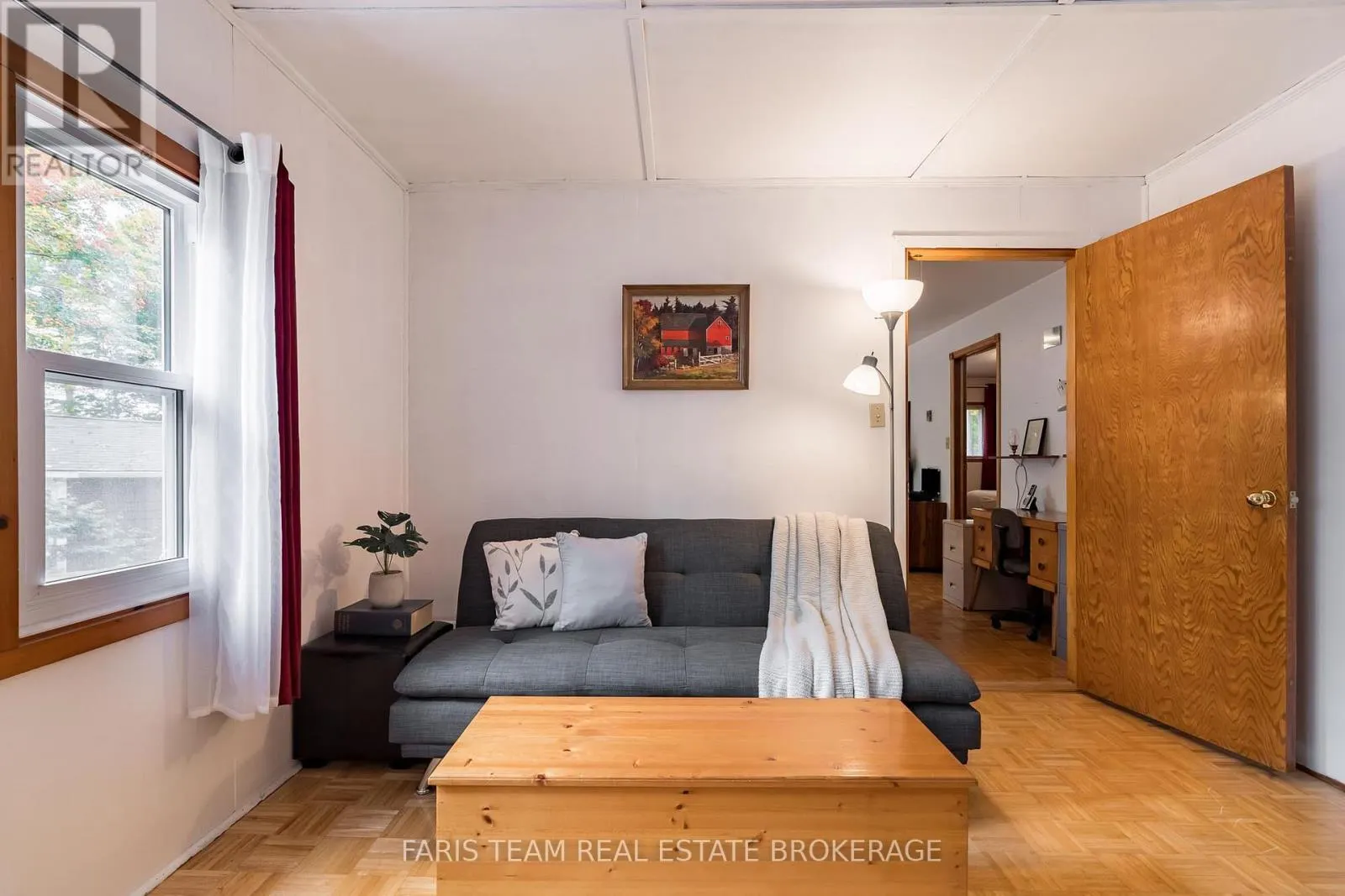 14 CHEZ NOUS AVENUE