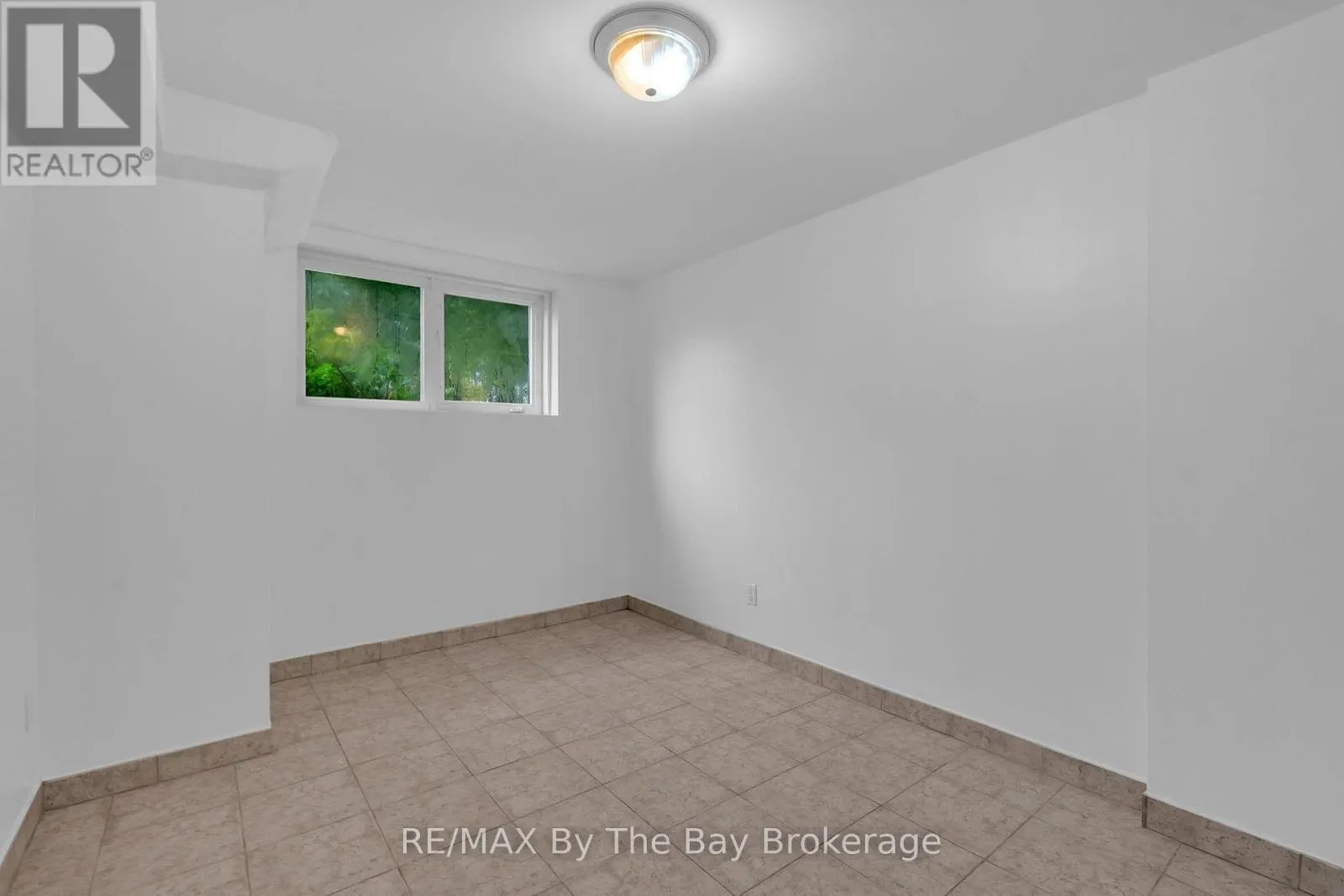 5 BRILLINGER DRIVE