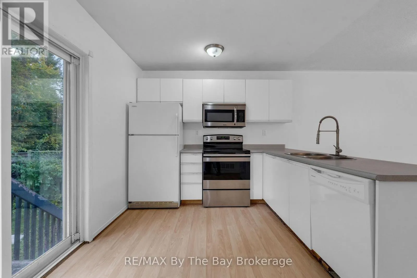 5 BRILLINGER DRIVE