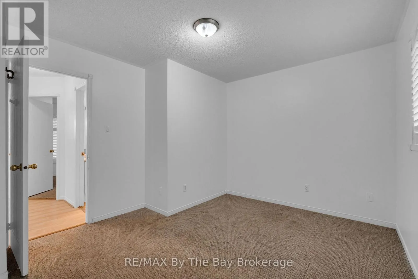 5 BRILLINGER DRIVE