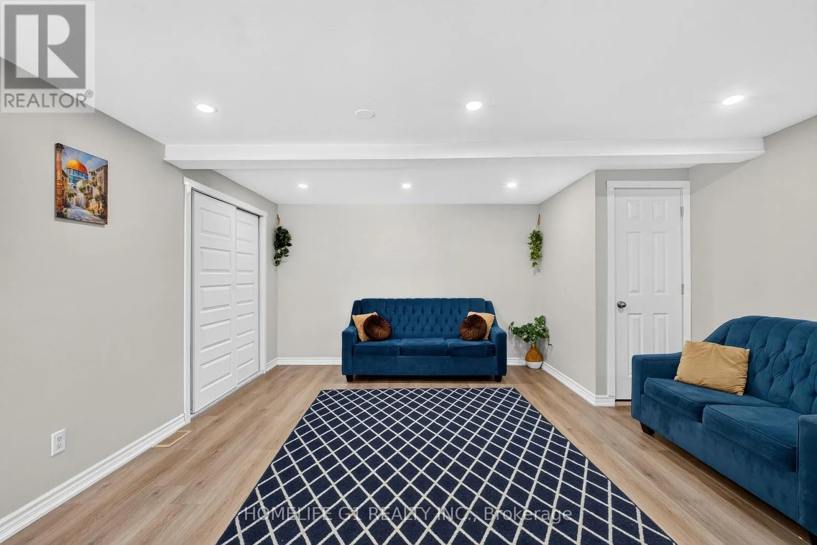 2 FLETCHER DRIVE