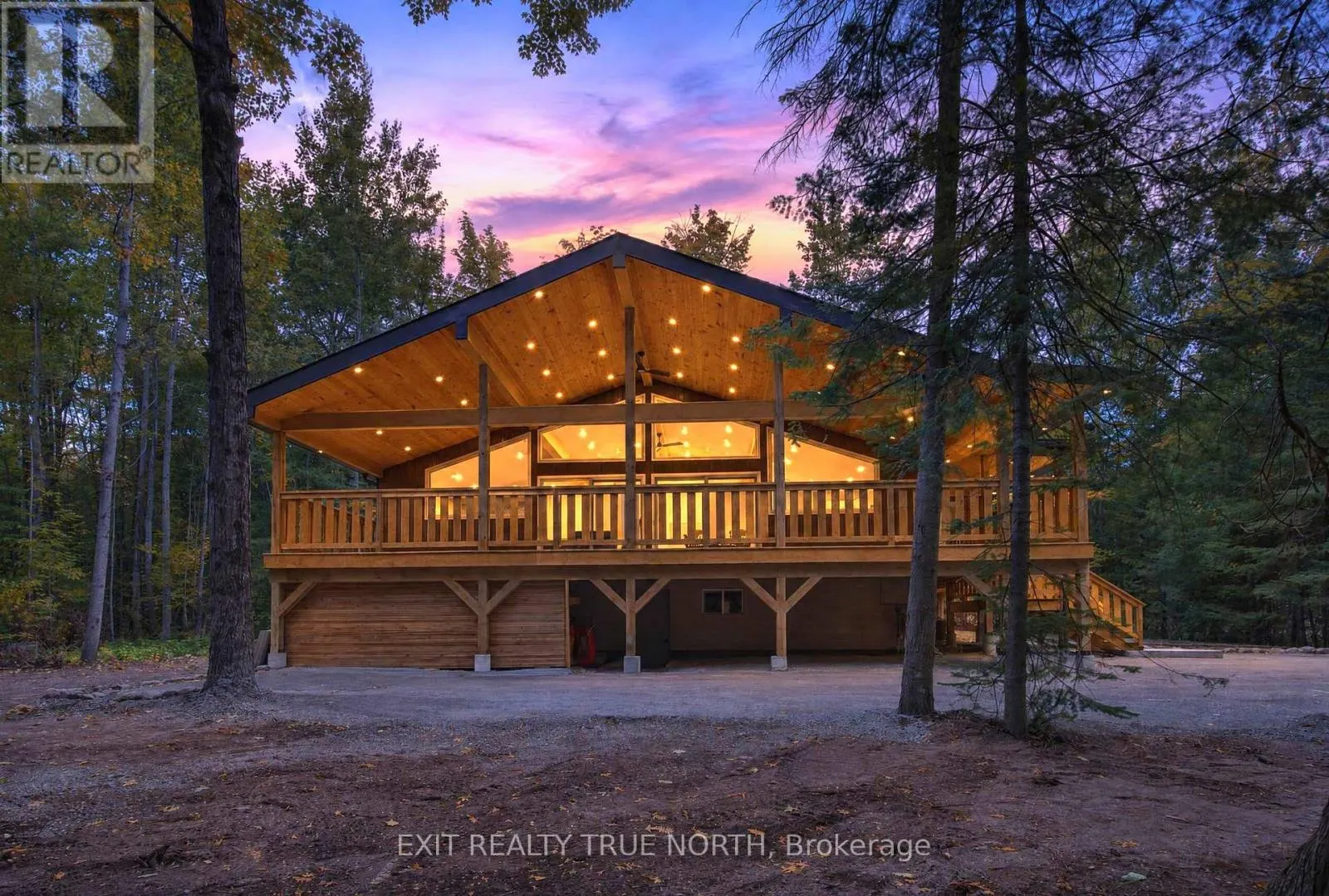 36 PINE NEEDLES DRIVE