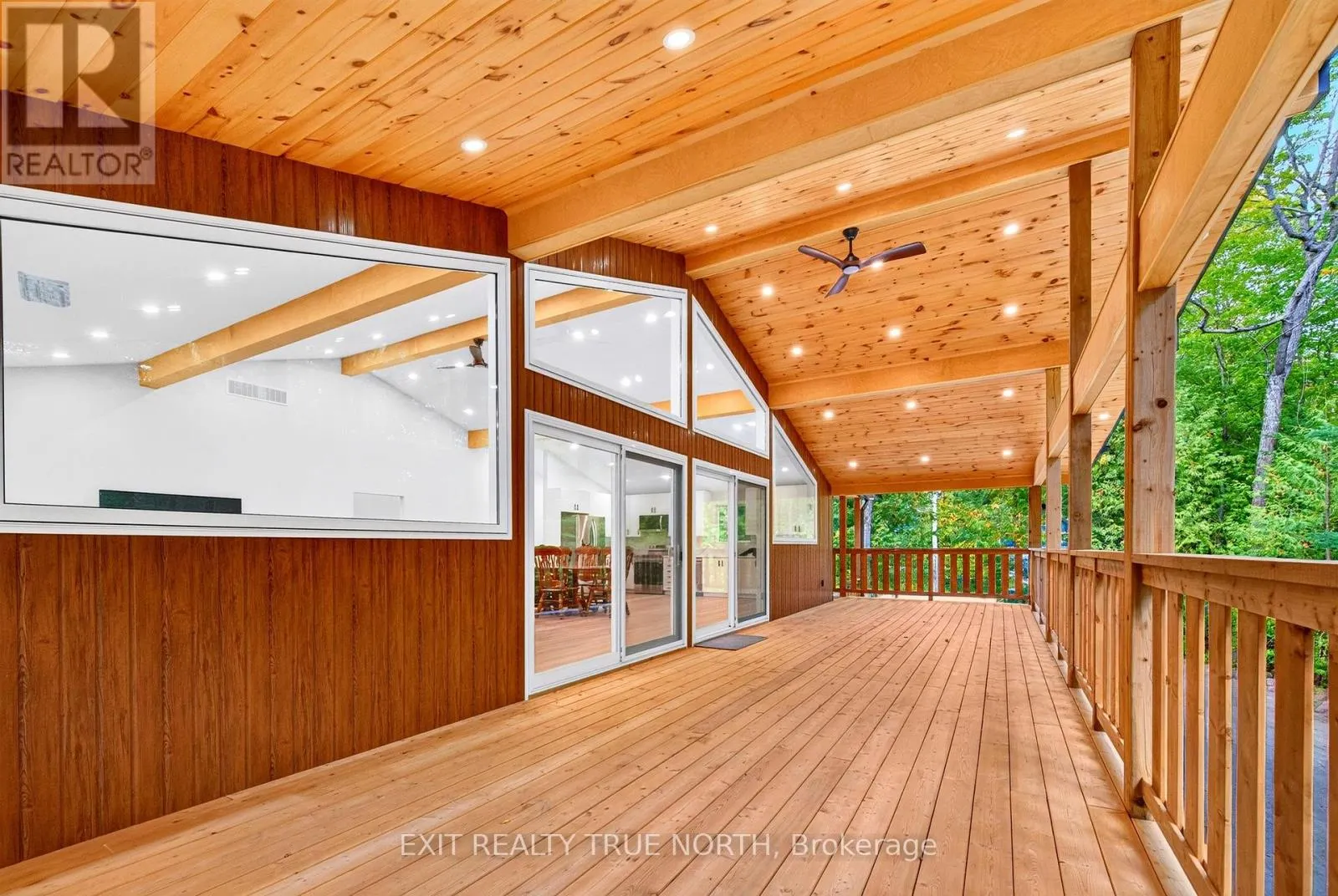 36 PINE NEEDLES DRIVE