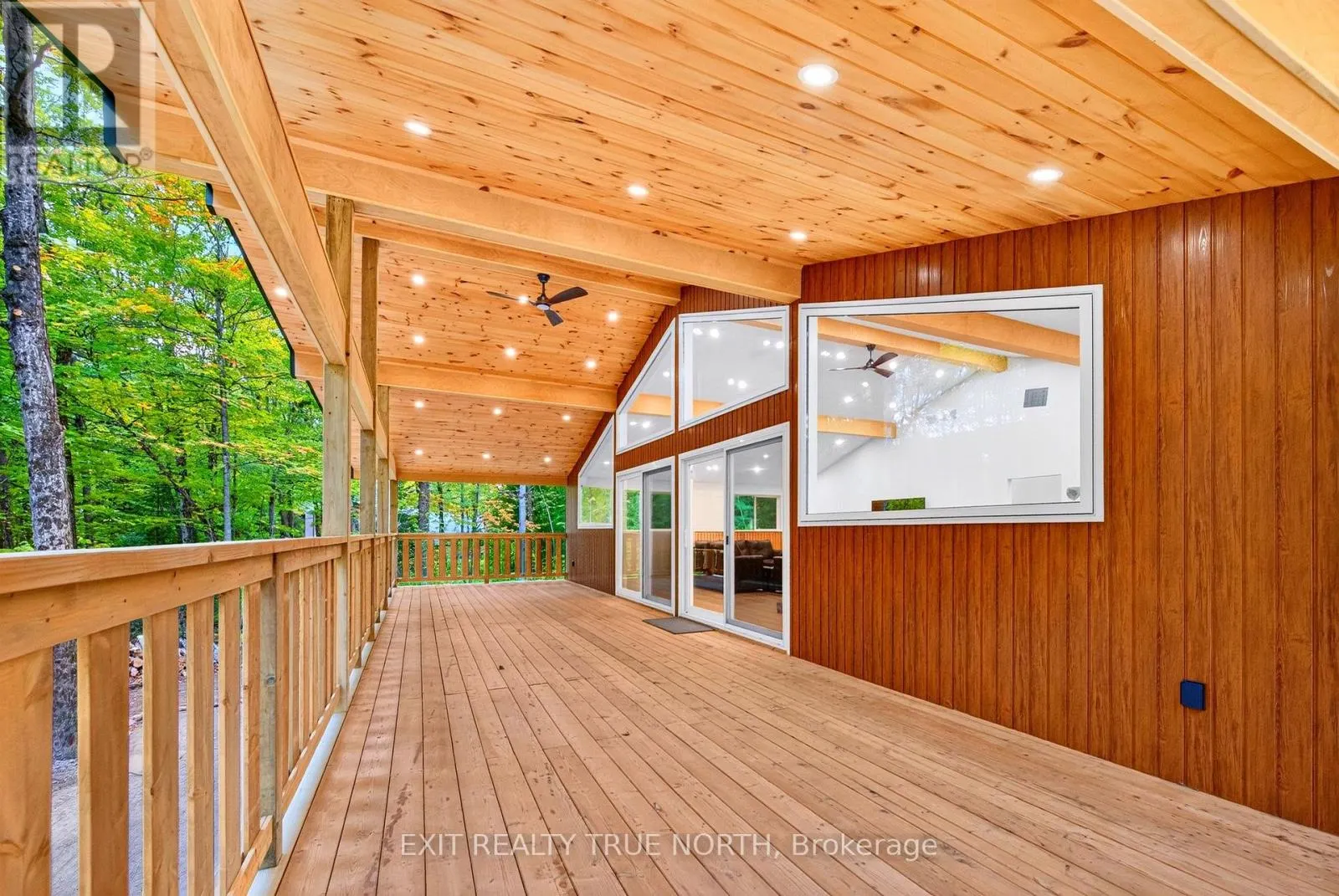 36 PINE NEEDLES DRIVE