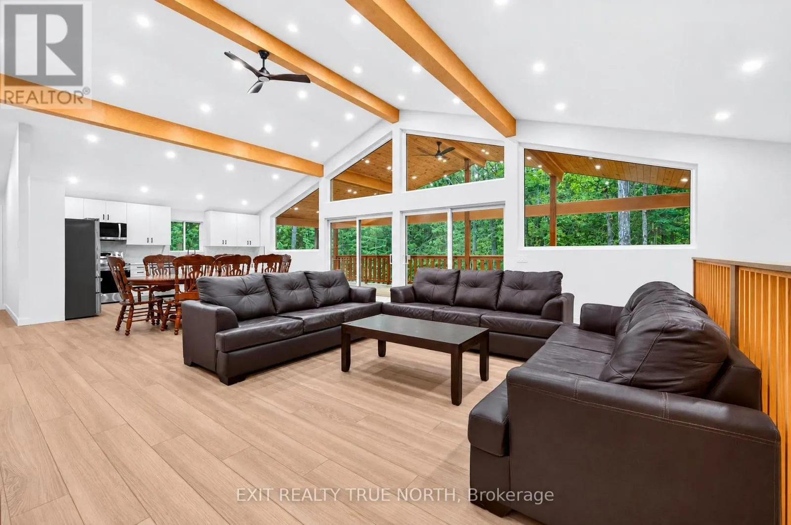 36 PINE NEEDLES DRIVE