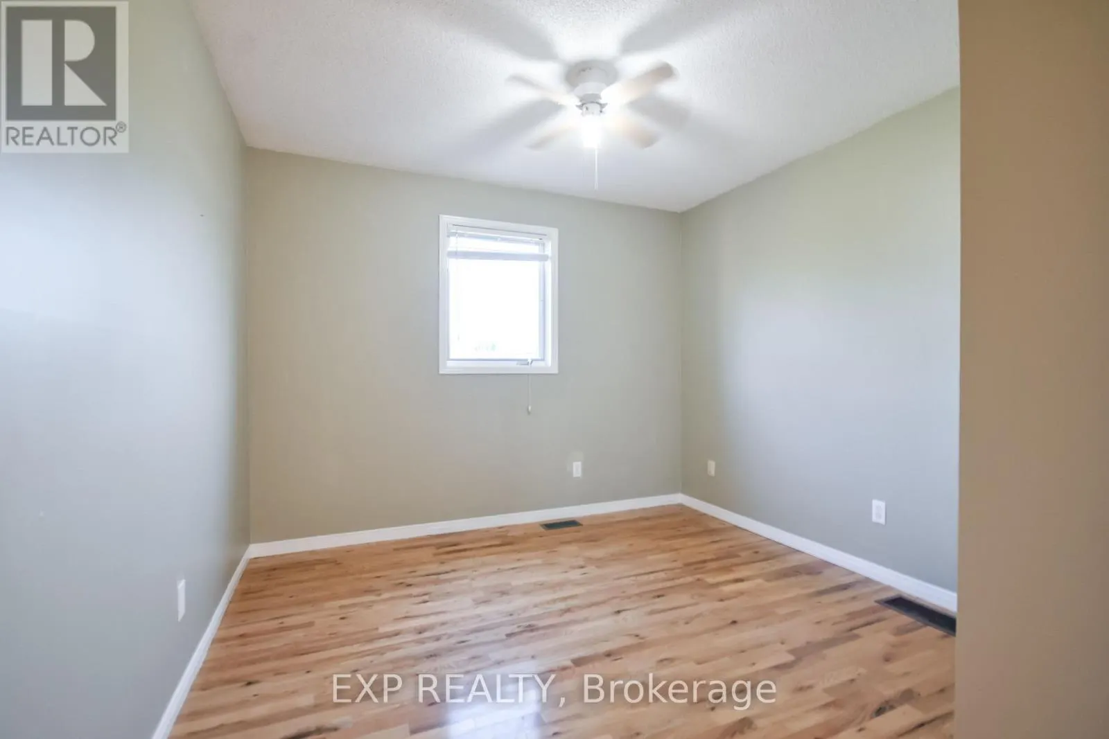 157 LIVINGSTONE STREET W
