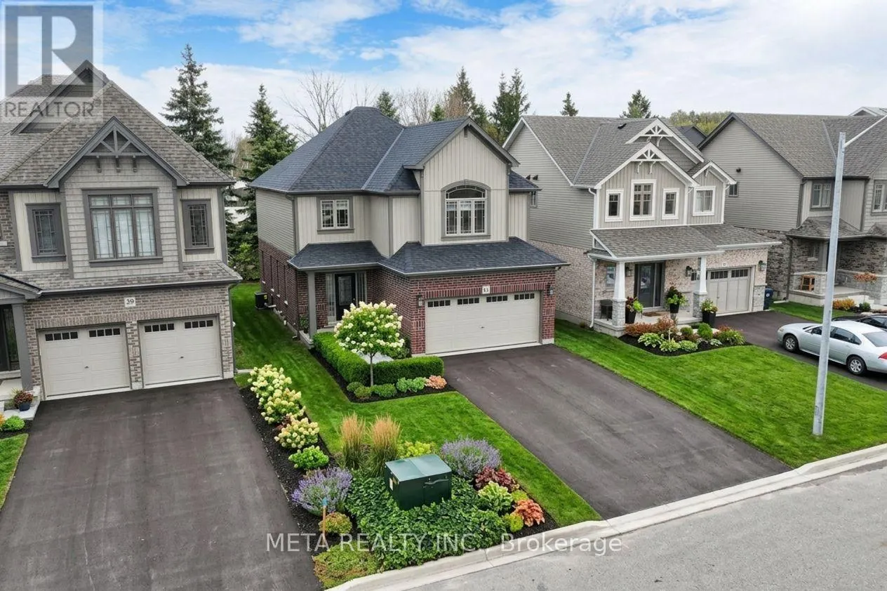 61 MAIDENS CRESCENT
