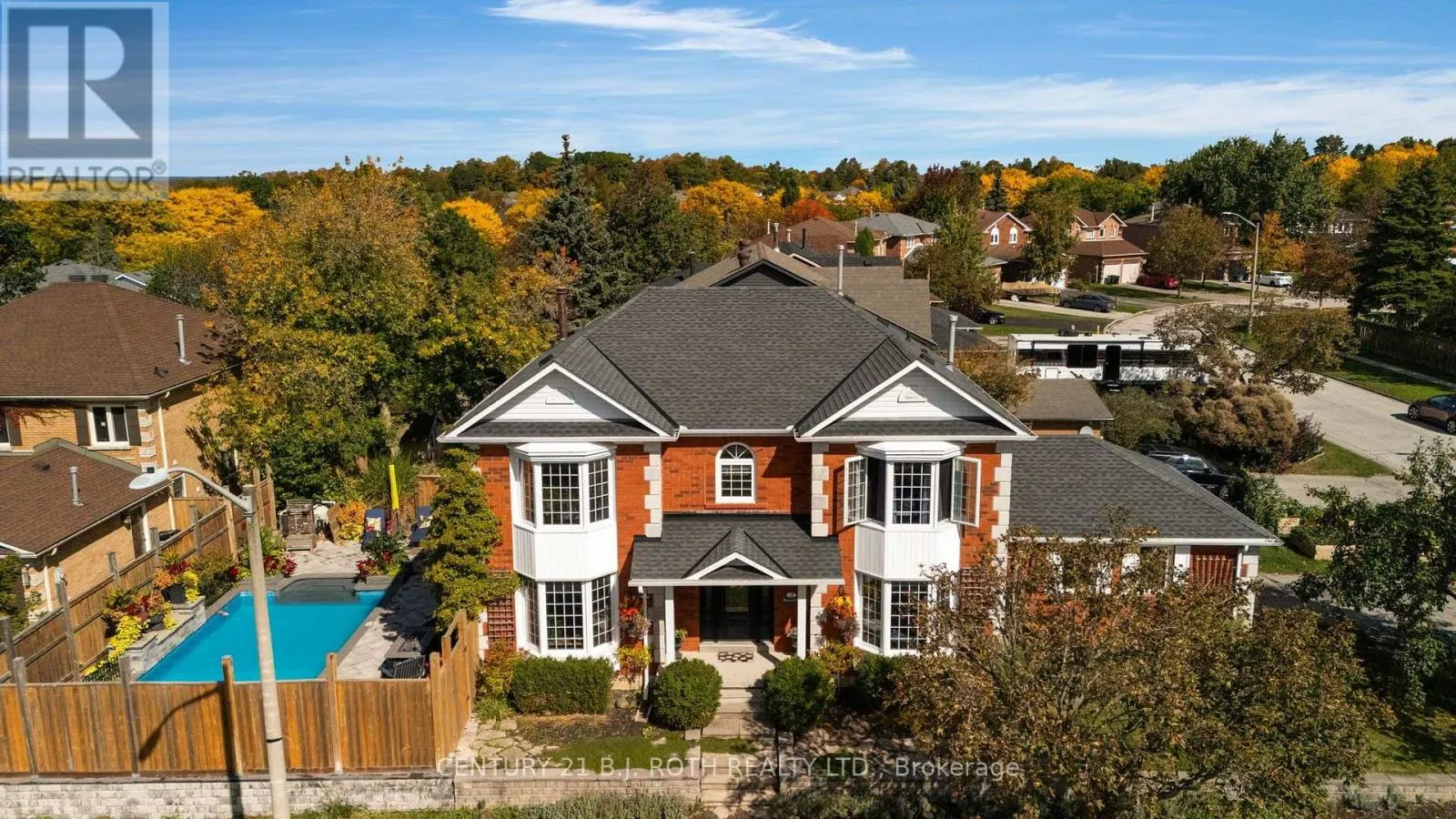 2 BRUSHWOOD CRESCENT