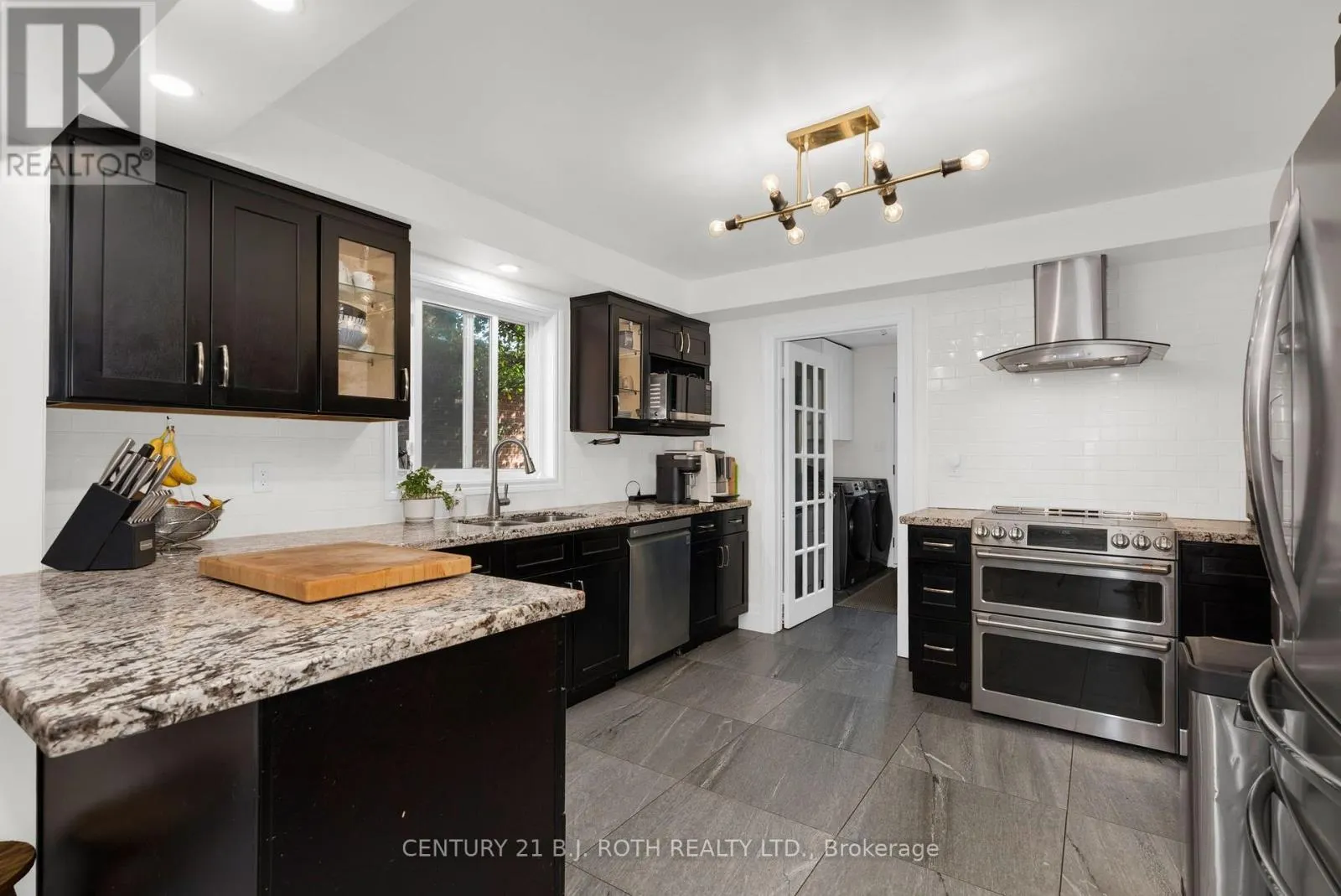 2 BRUSHWOOD CRESCENT