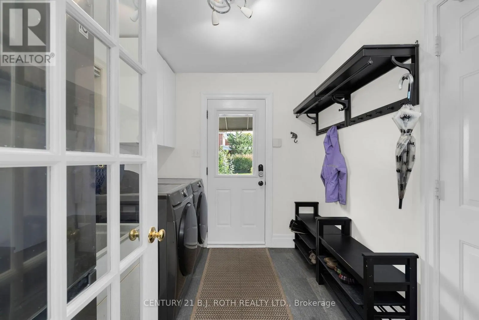 2 BRUSHWOOD CRESCENT