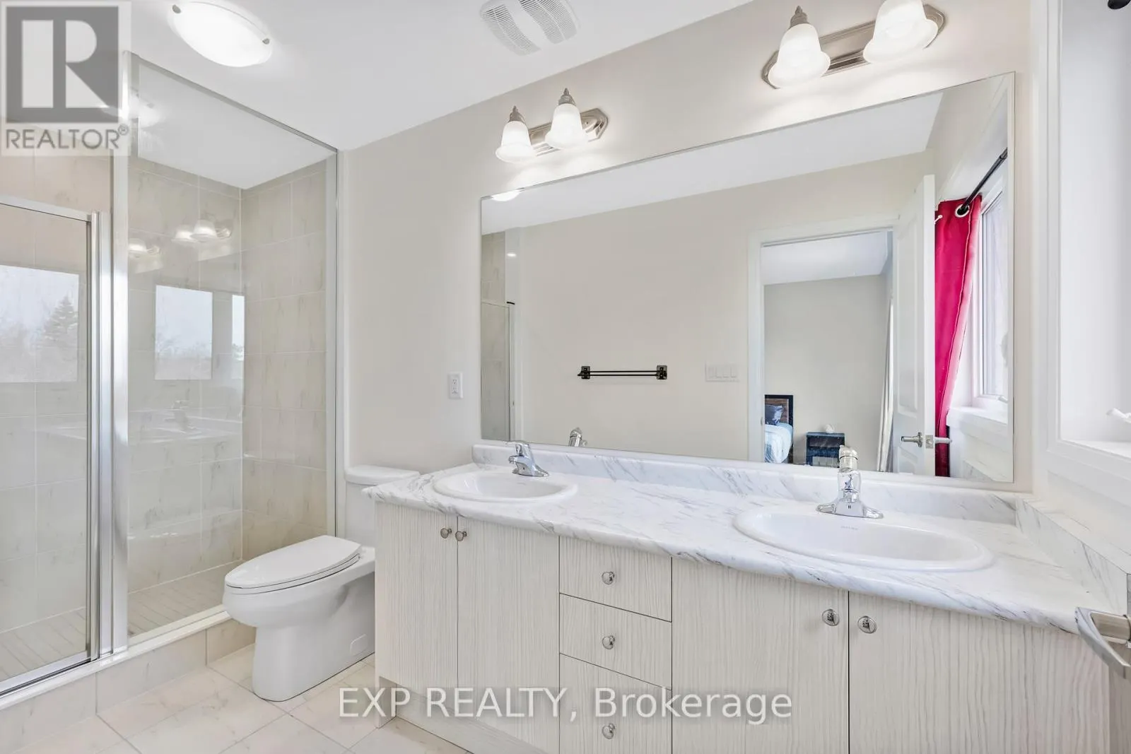 122 TURNBERRY LANE