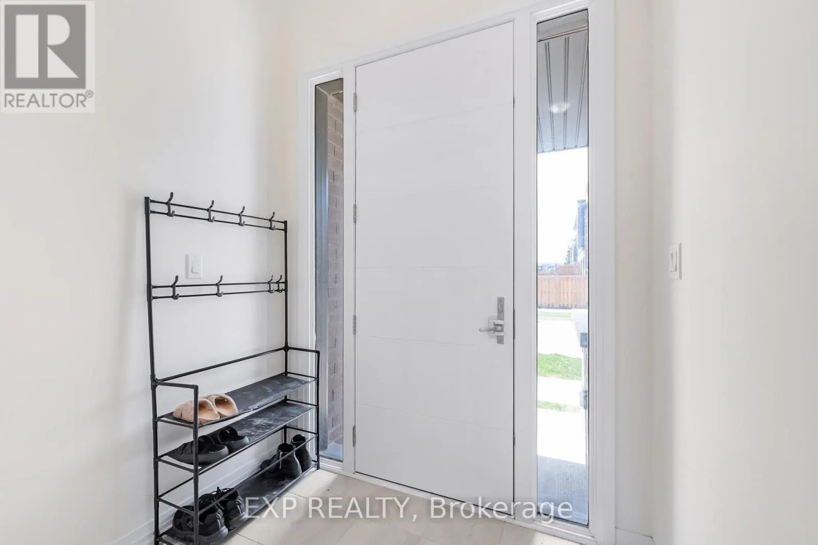 122 TURNBERRY LANE