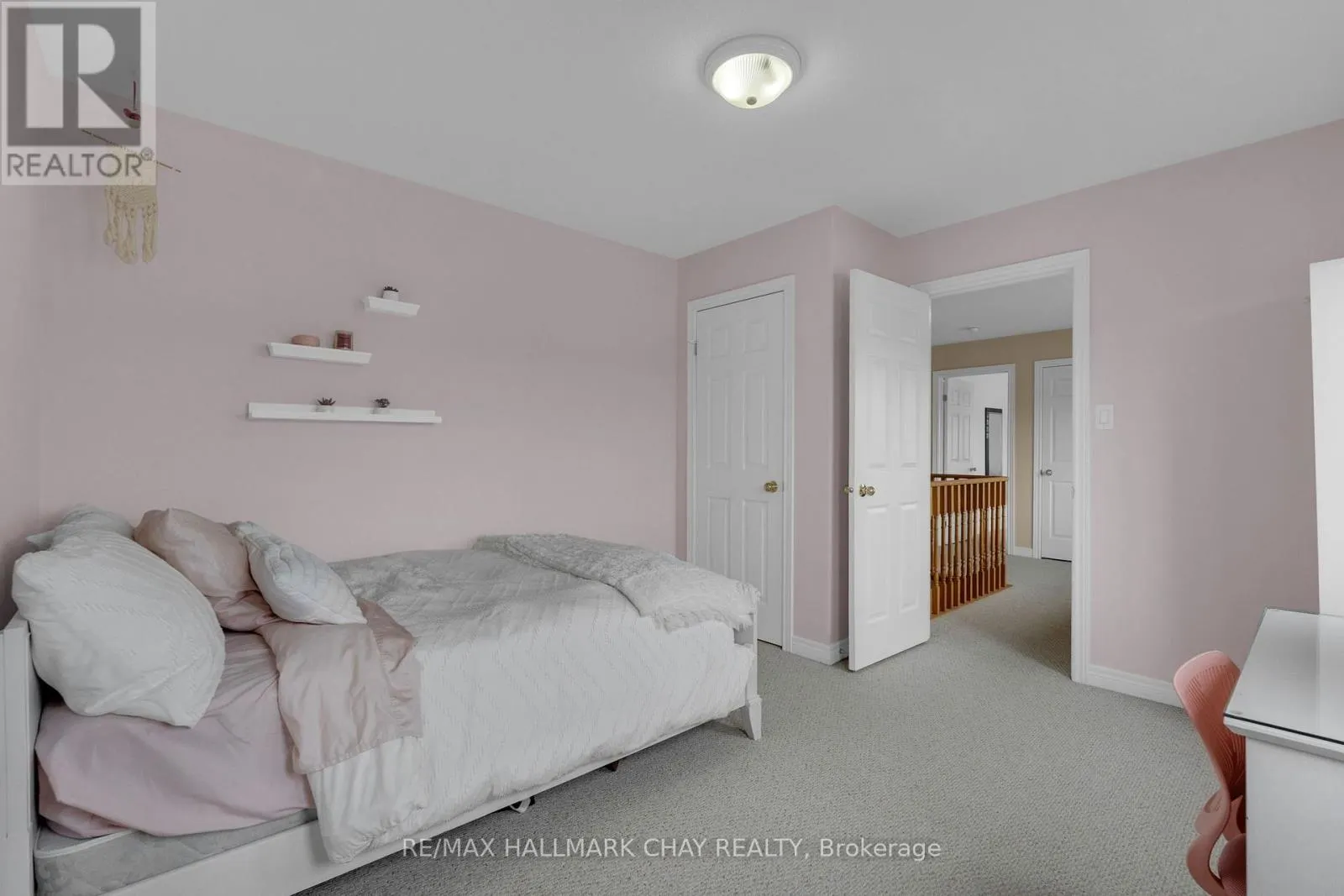 46 BIRKHALL PLACE