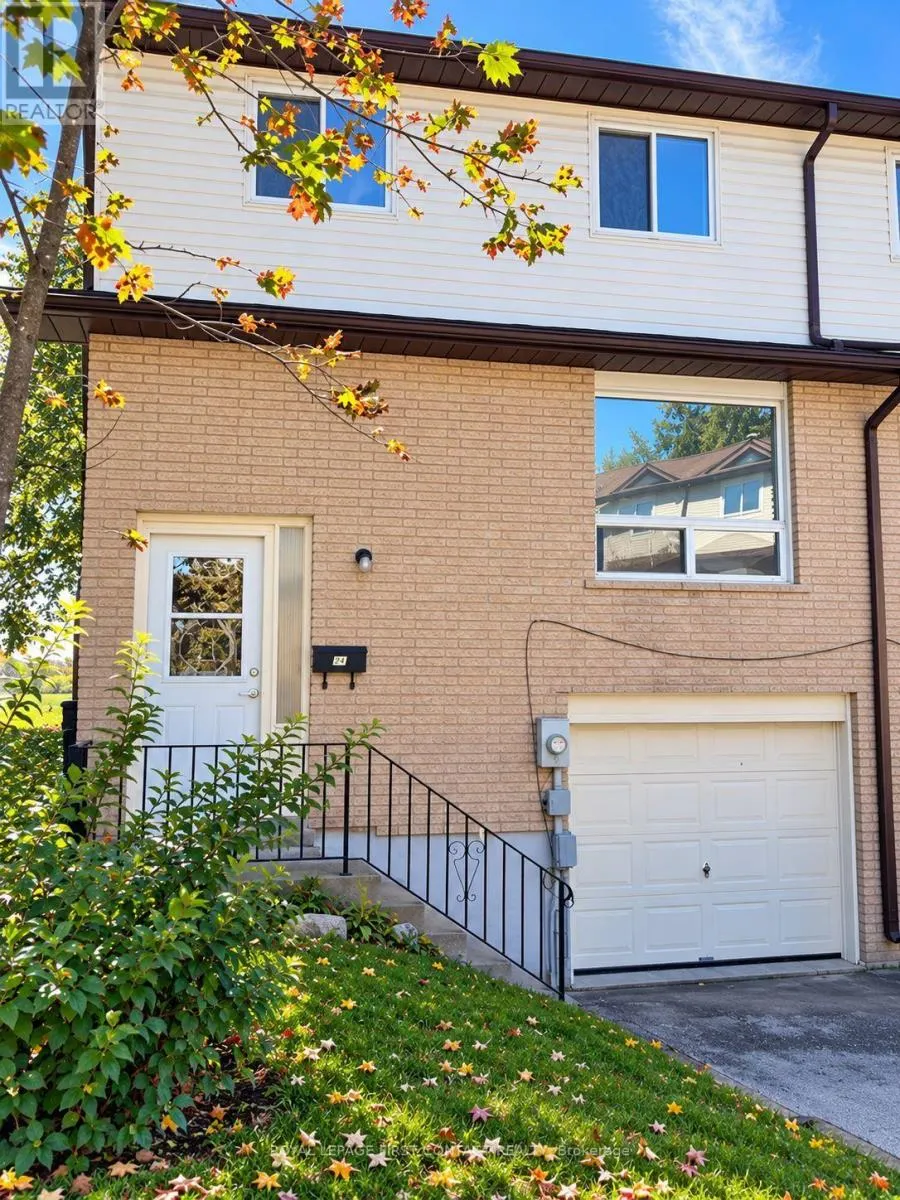 44 - 1095 MISSISSAGA STREET W
