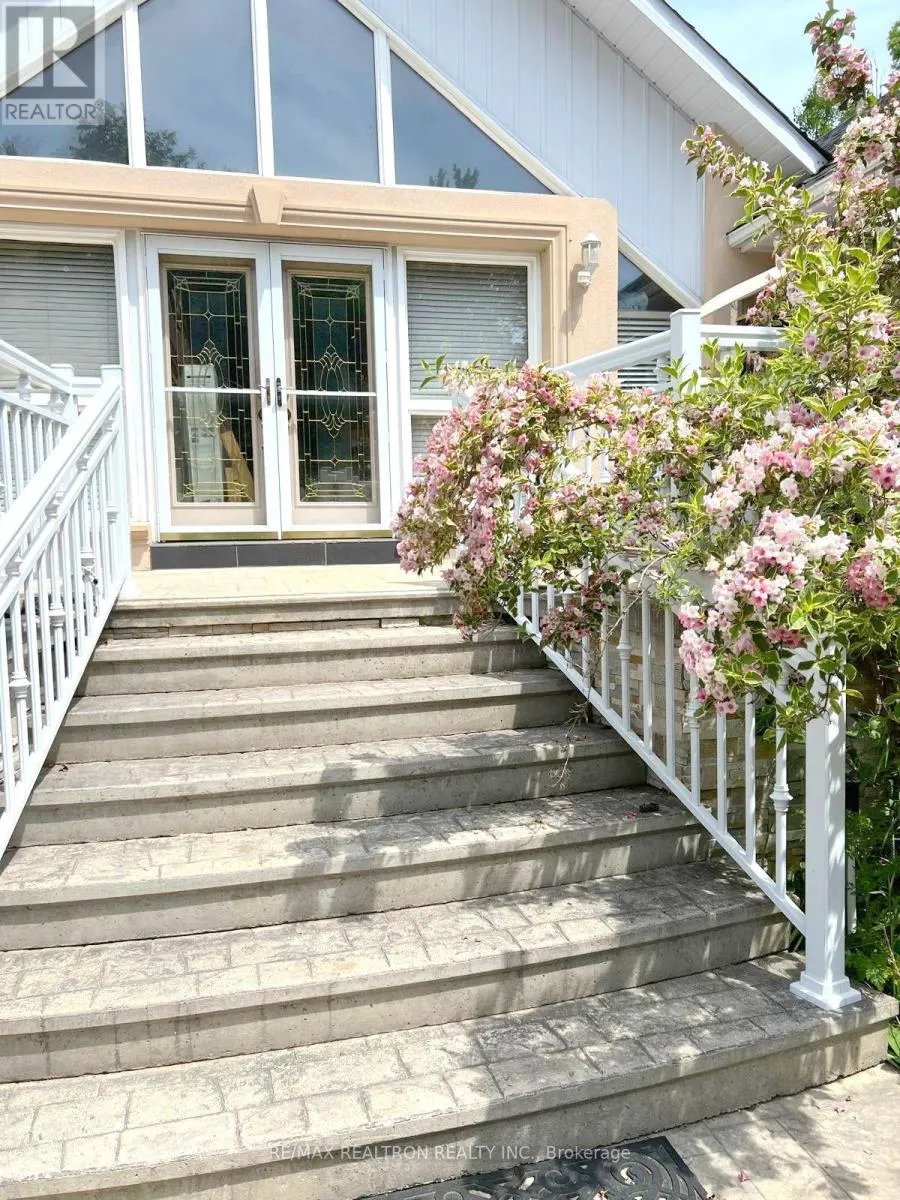 43 STAGLIR DRIVE