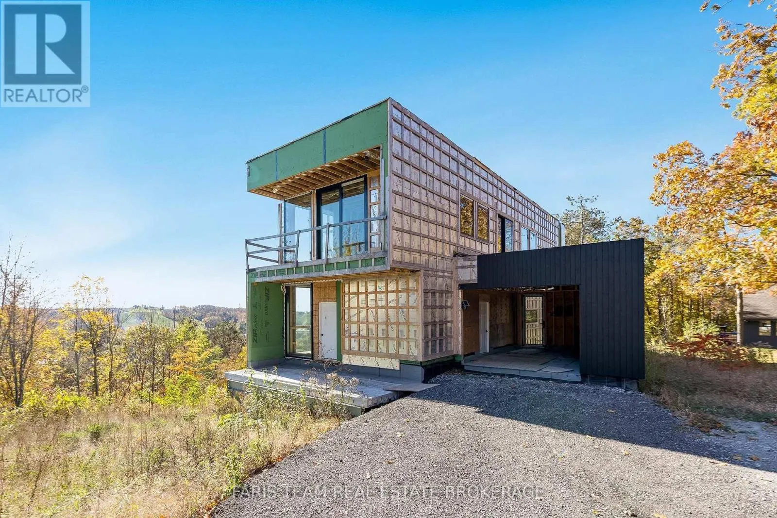 11 PINE POINT