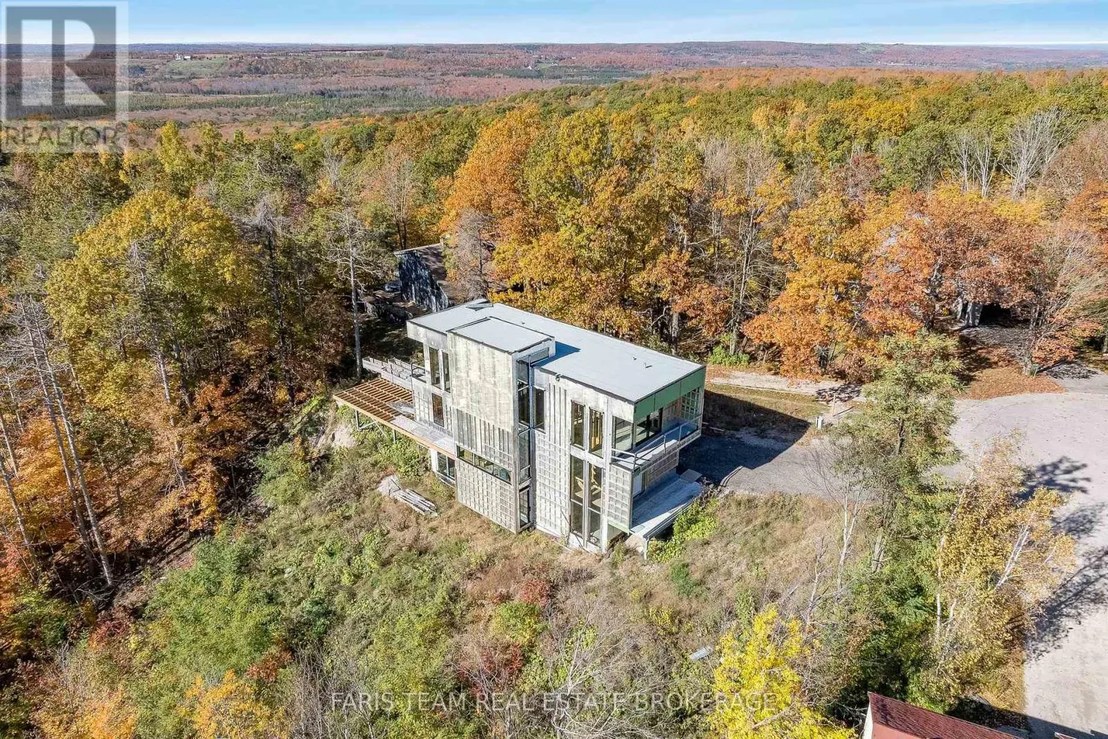 11 PINE POINT