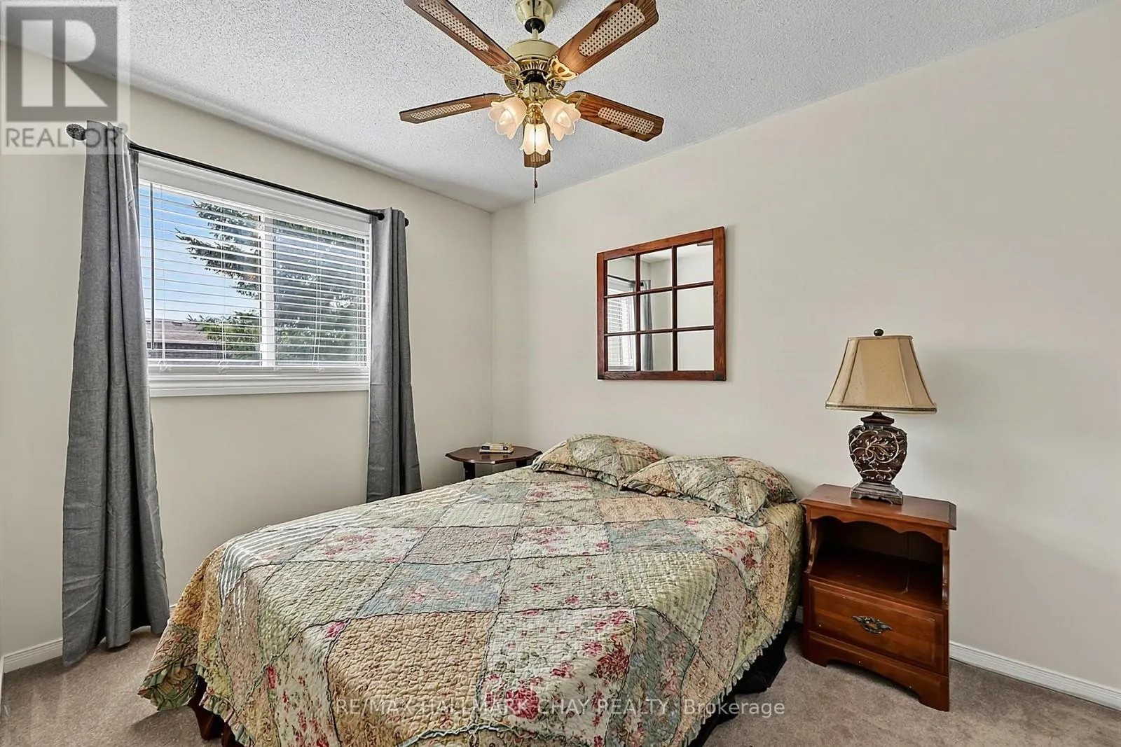 12 GRASETT CRESCENT
