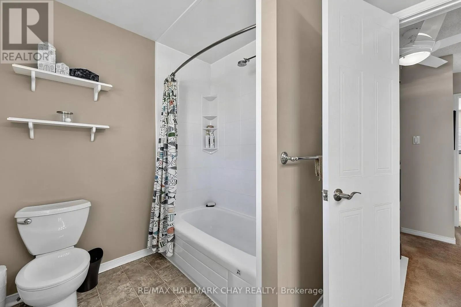 12 GRASETT CRESCENT