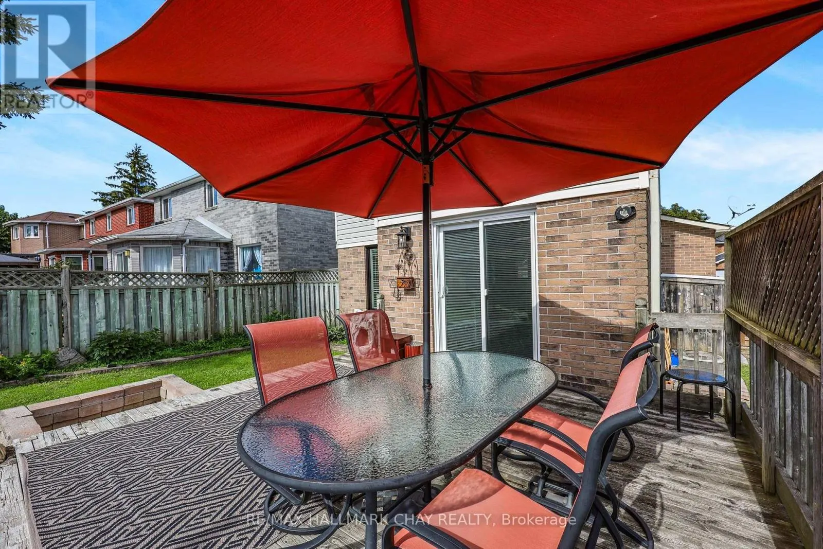 12 GRASETT CRESCENT