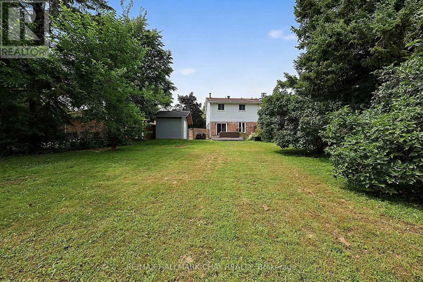 133 DAPHNE CRESCENT
