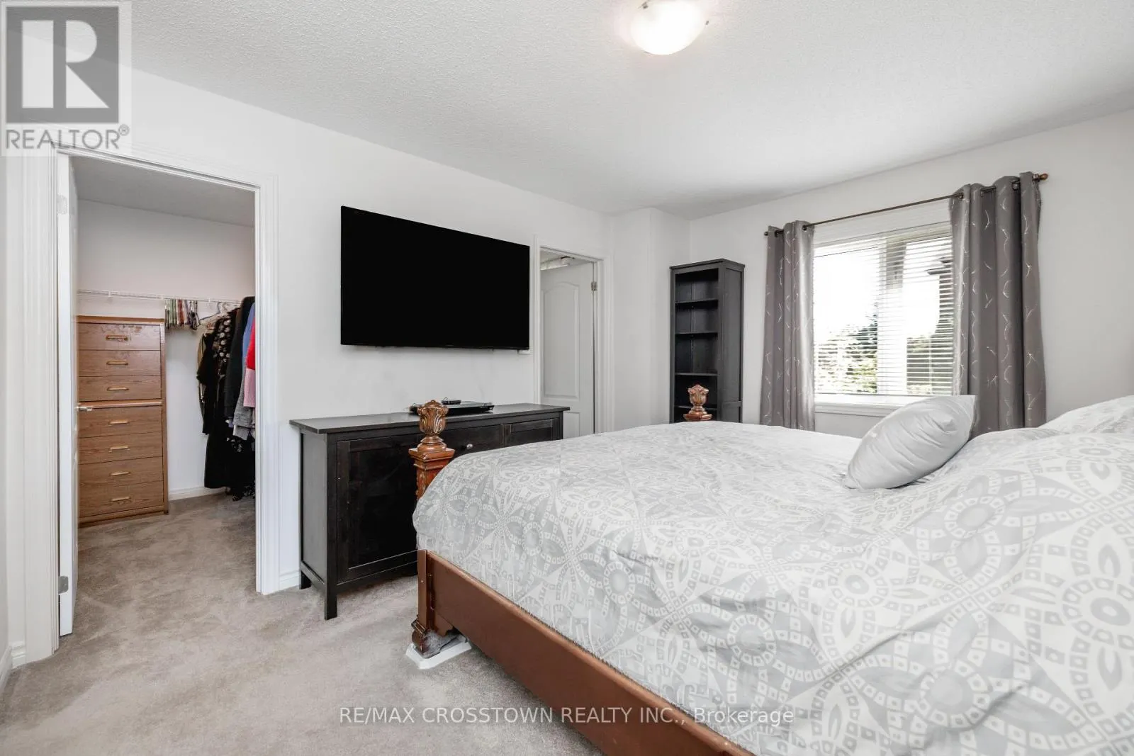 2 - 43 MADELAINE DRIVE