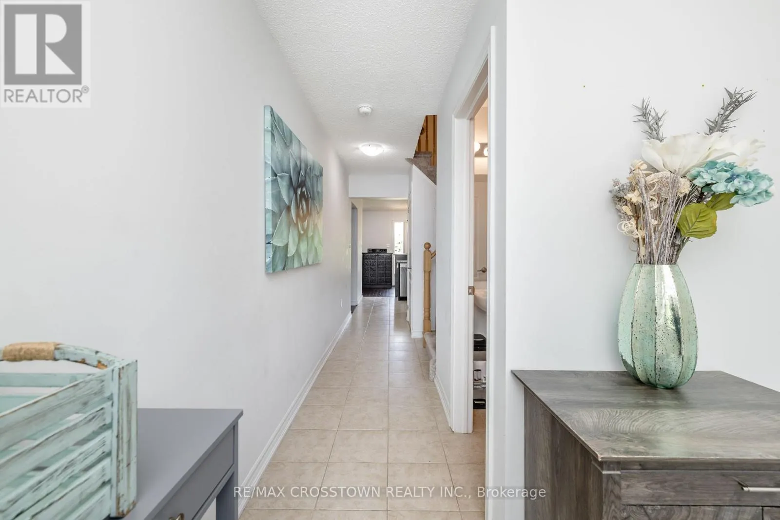 2 - 43 MADELAINE DRIVE