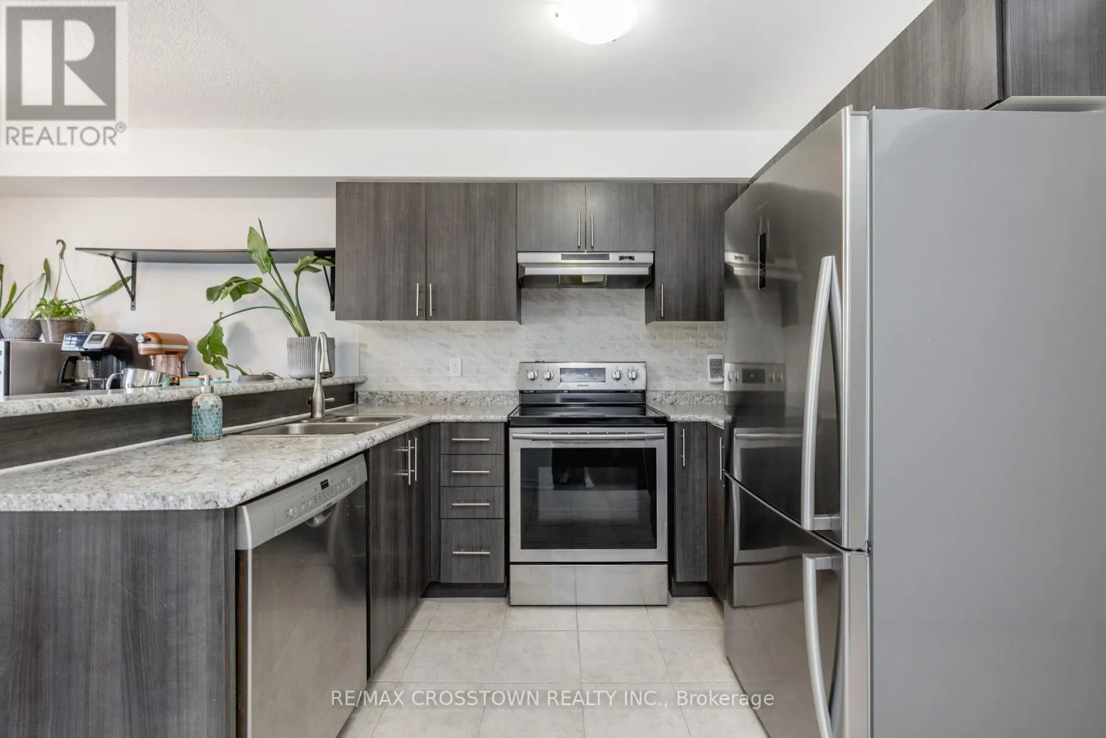 2 - 43 MADELAINE DRIVE