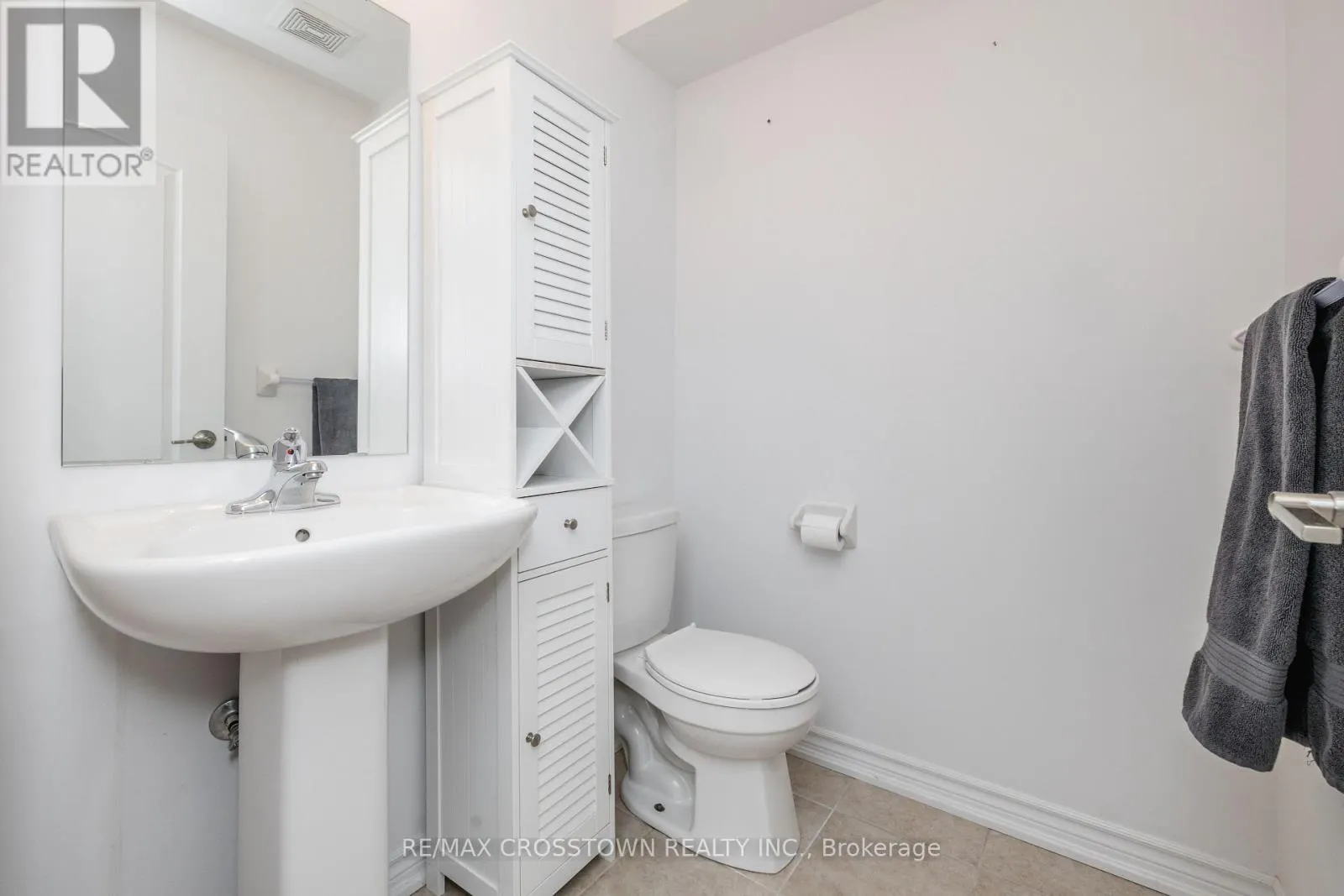 2 - 43 MADELAINE DRIVE