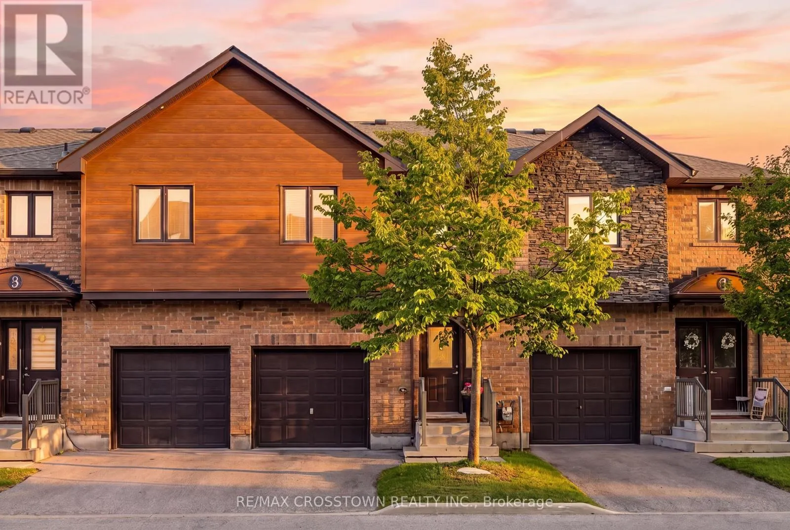 2 - 43 MADELAINE DRIVE