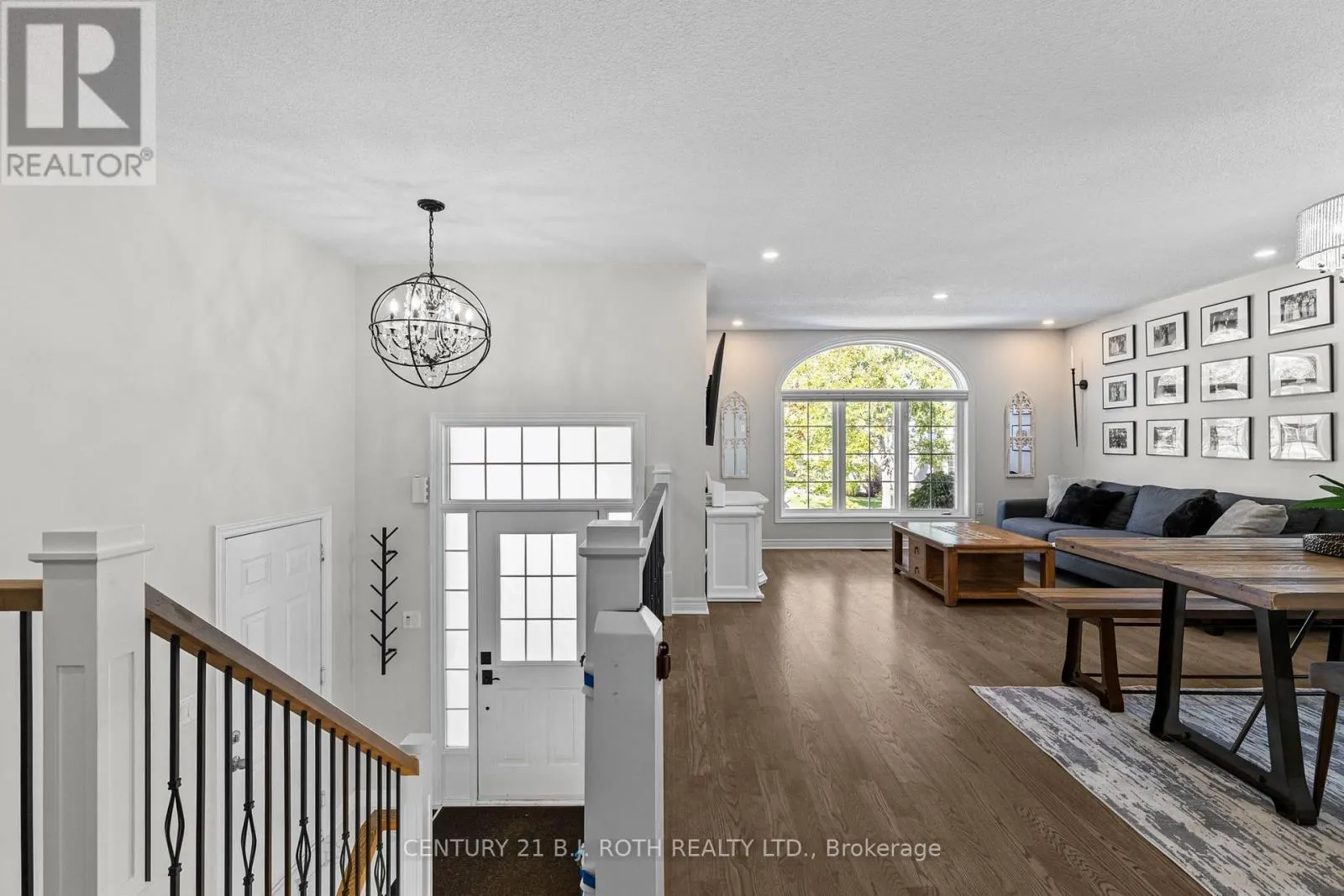 25 CRANBERRY LANE