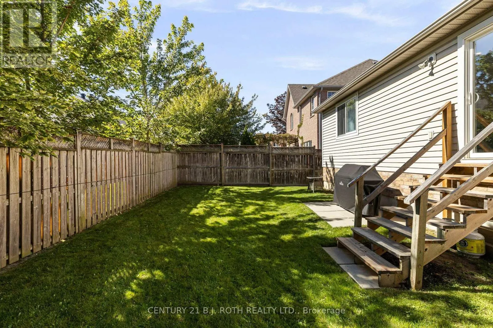 25 CRANBERRY LANE