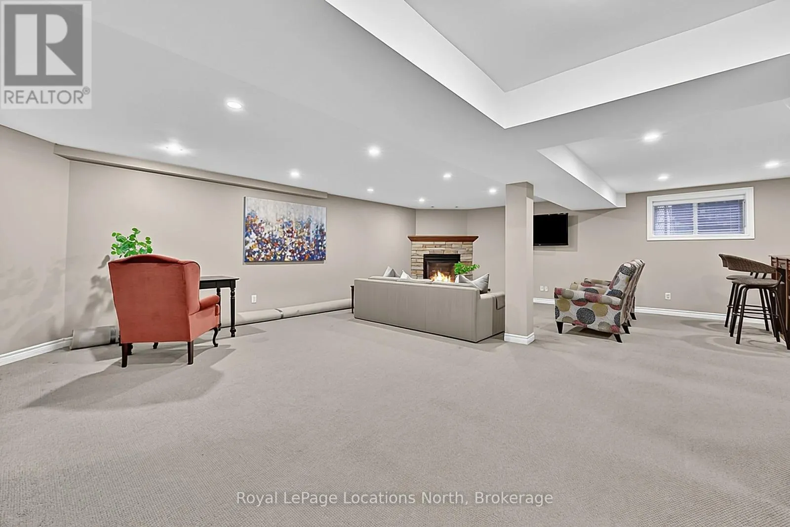 1 - 1 WOODLAND COURT #1