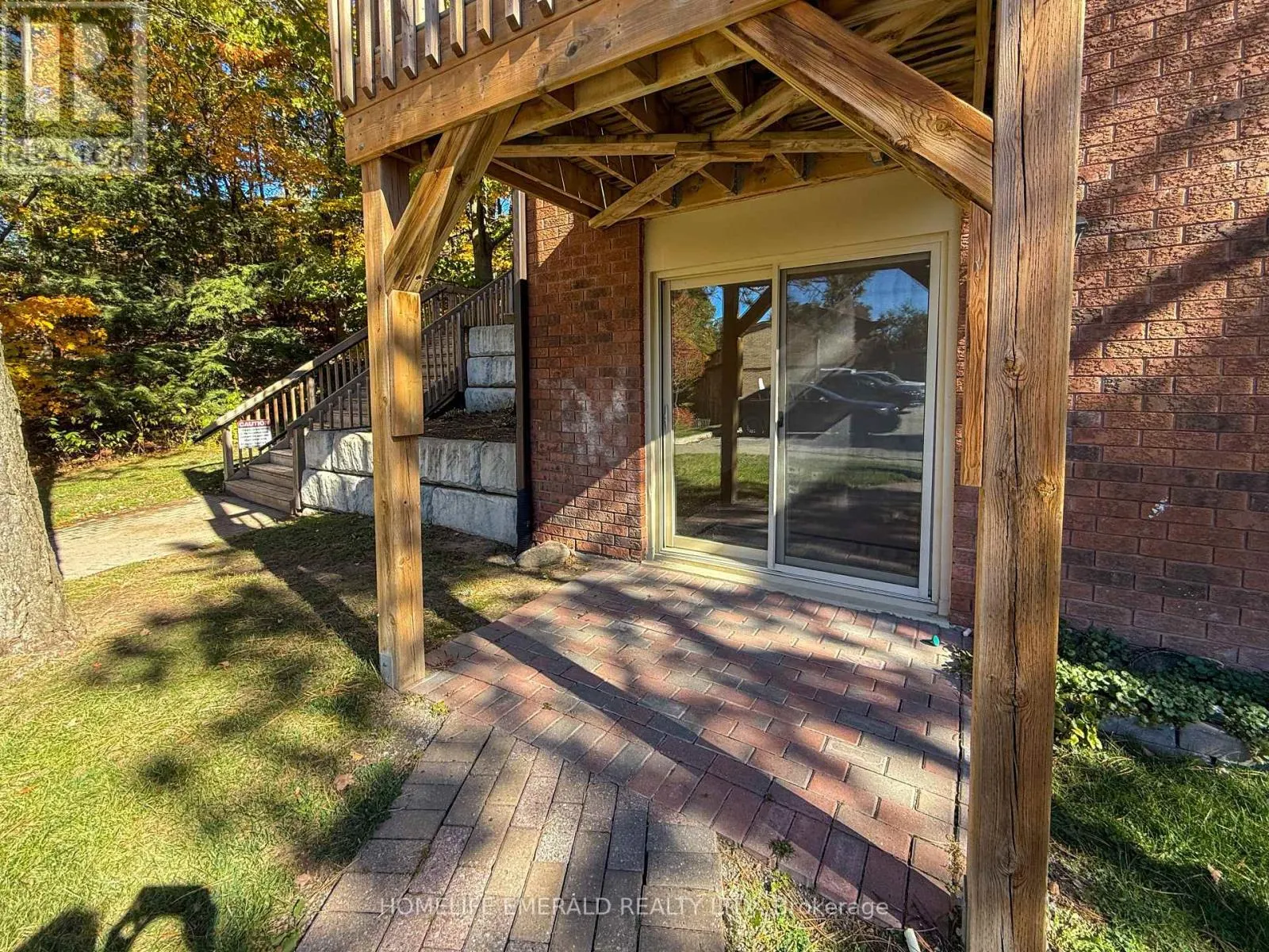 8 - 14 SHADOWOOD ROAD