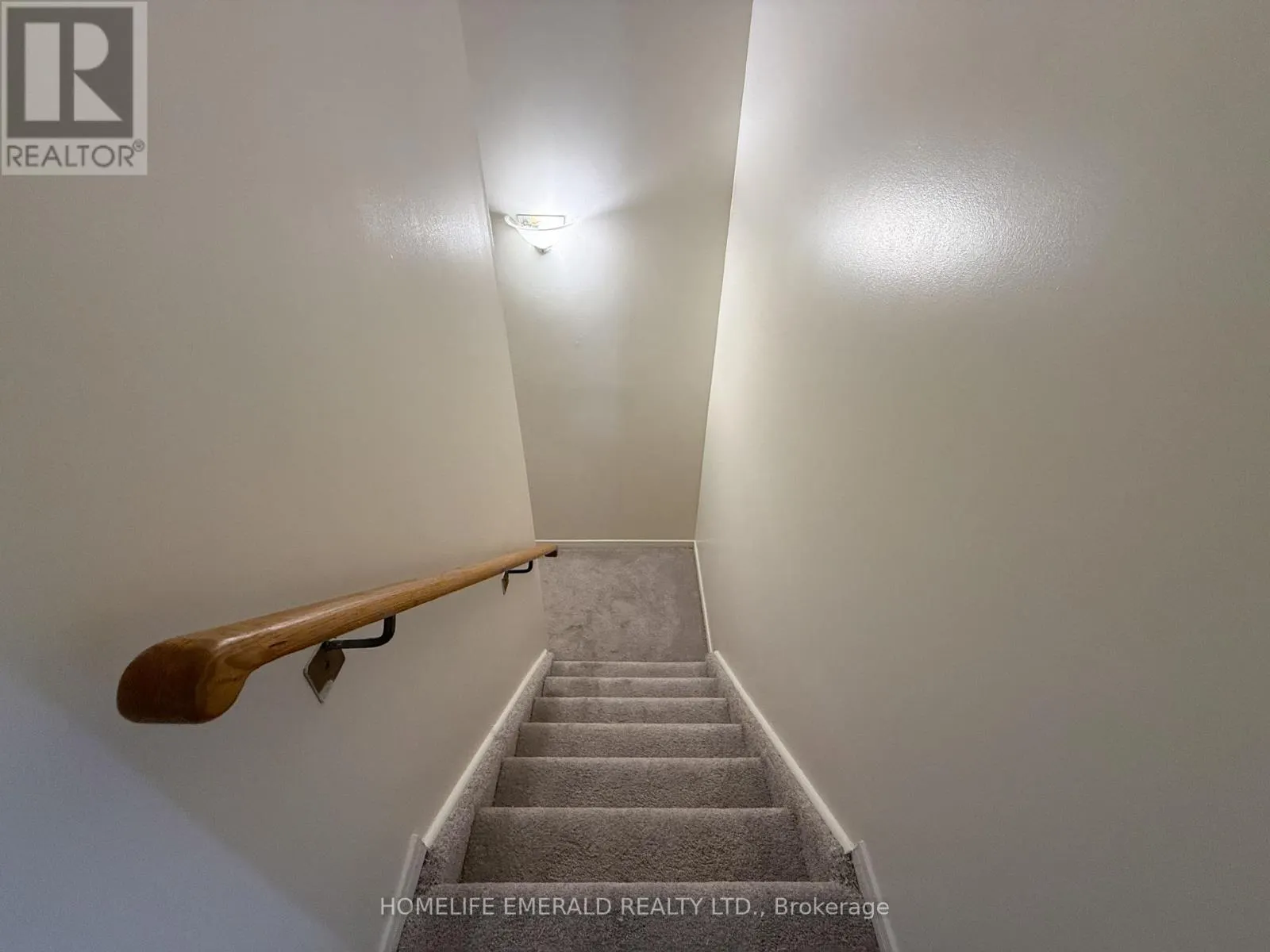 8 - 14 SHADOWOOD ROAD