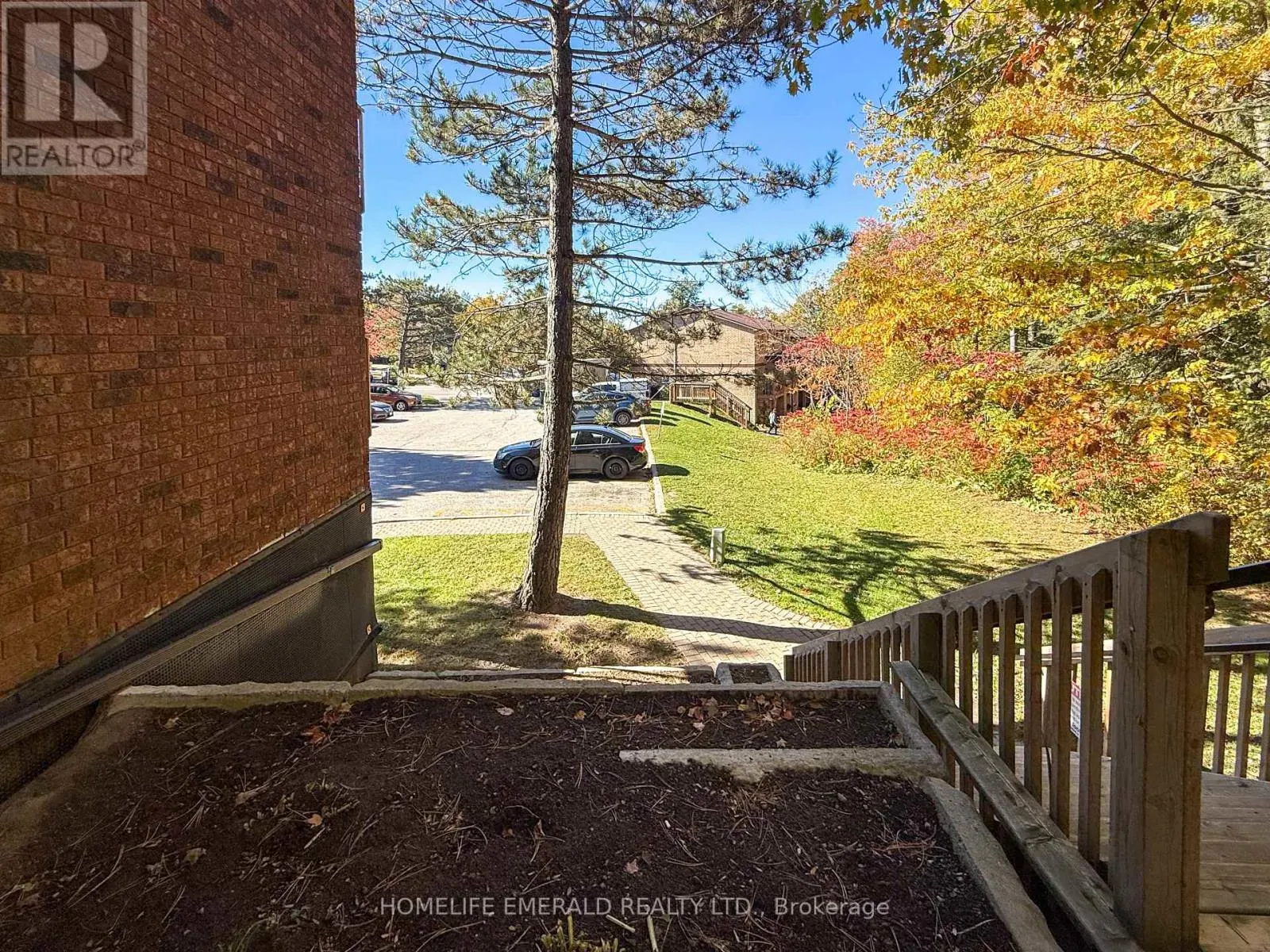 8 - 14 SHADOWOOD ROAD