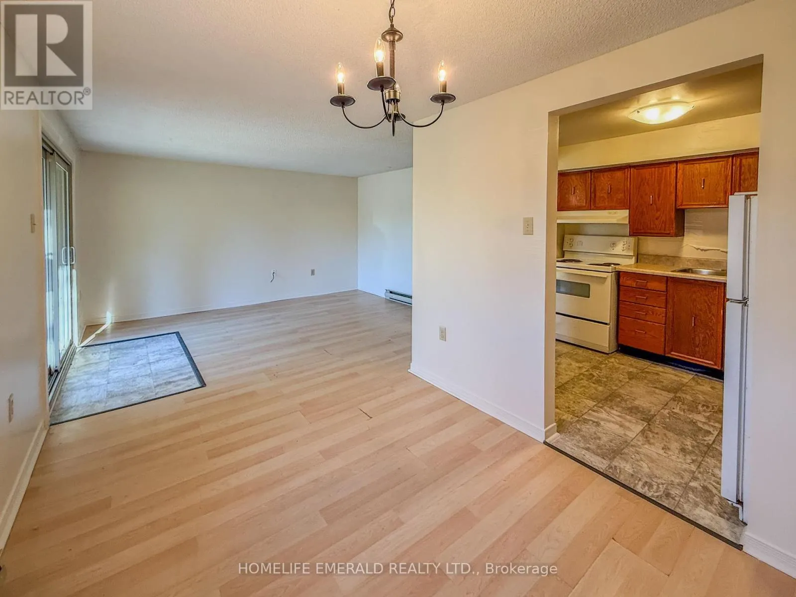 8 - 14 SHADOWOOD ROAD