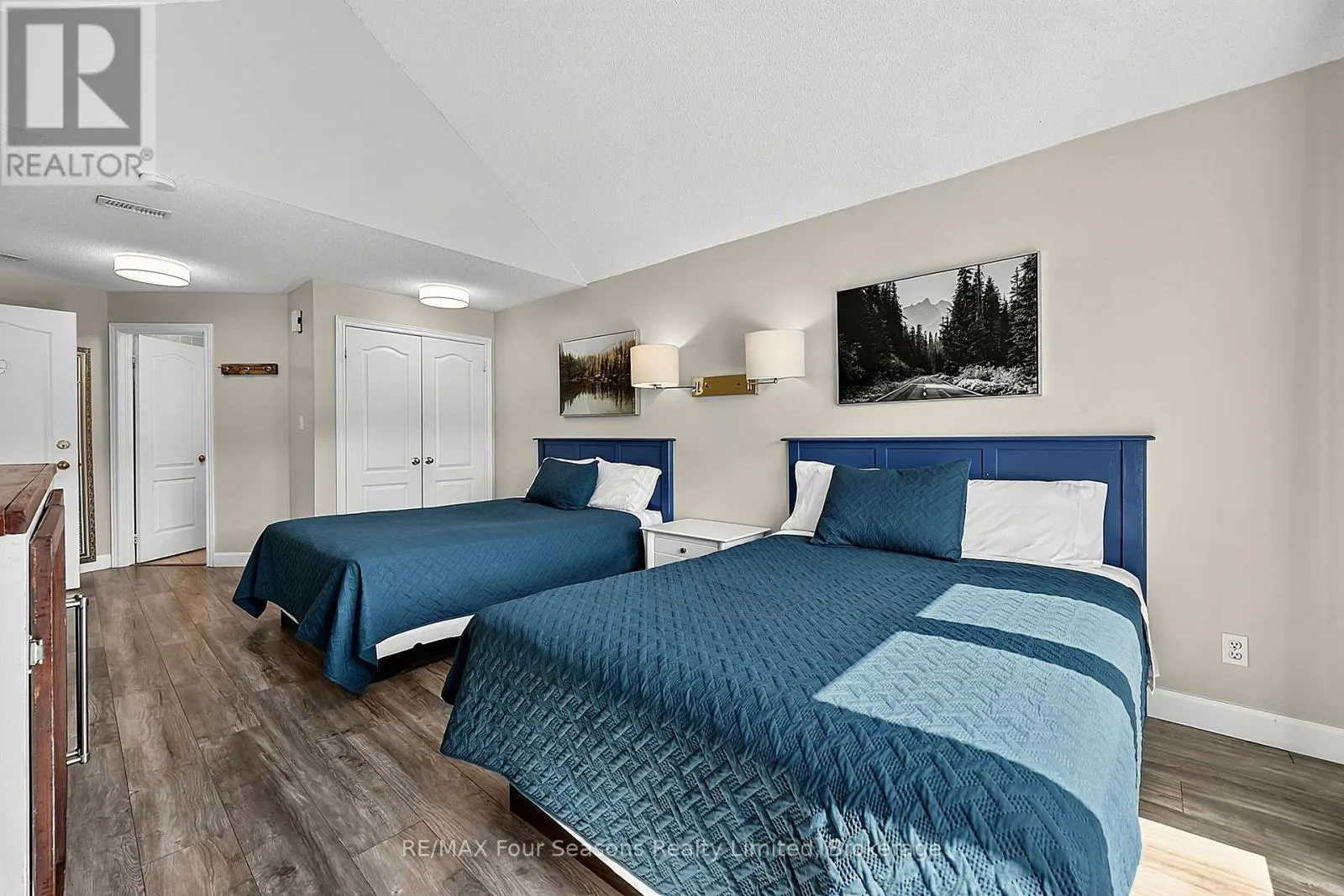 839 - 34 DAWSON DRIVE #839