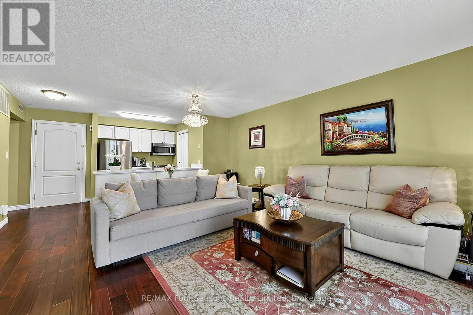 839 - 34 DAWSON DRIVE #839