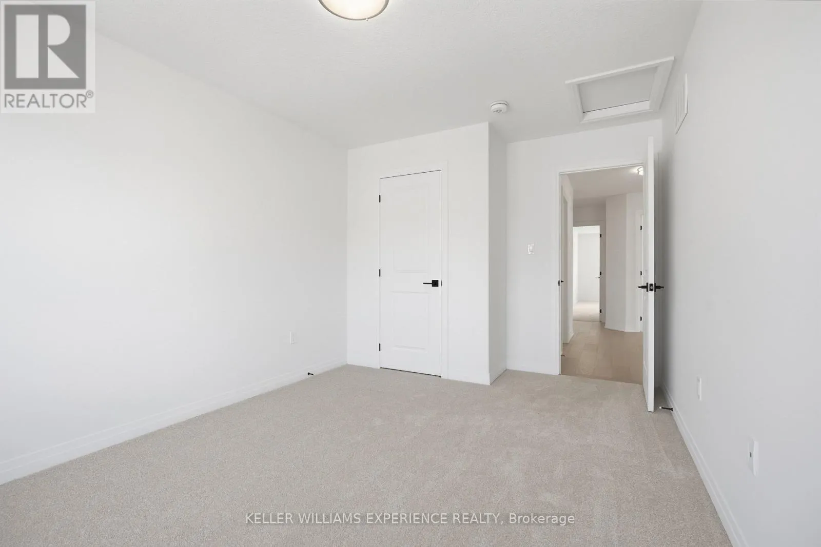 52 SAGEWOOD AVENUE