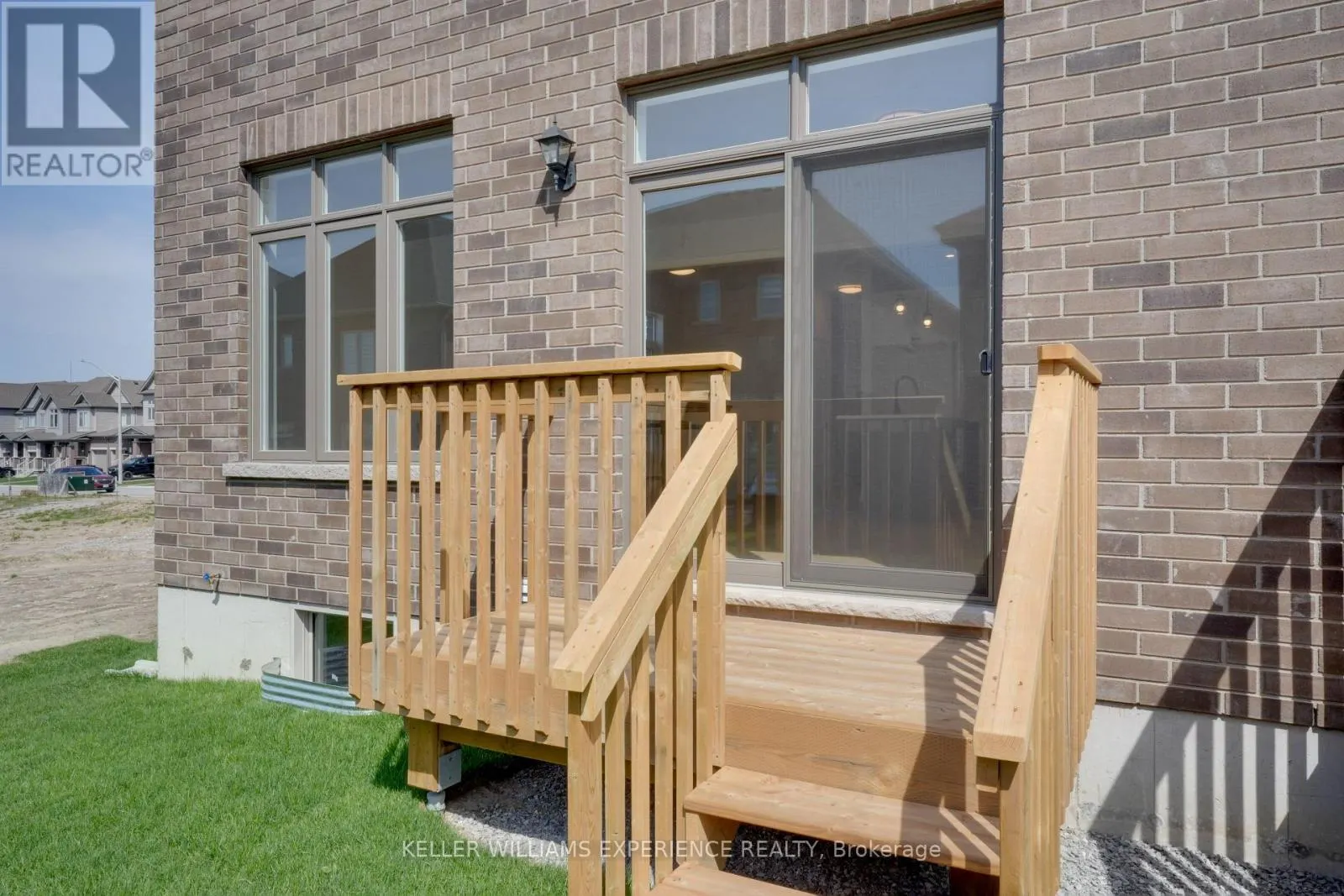 52 SAGEWOOD AVENUE