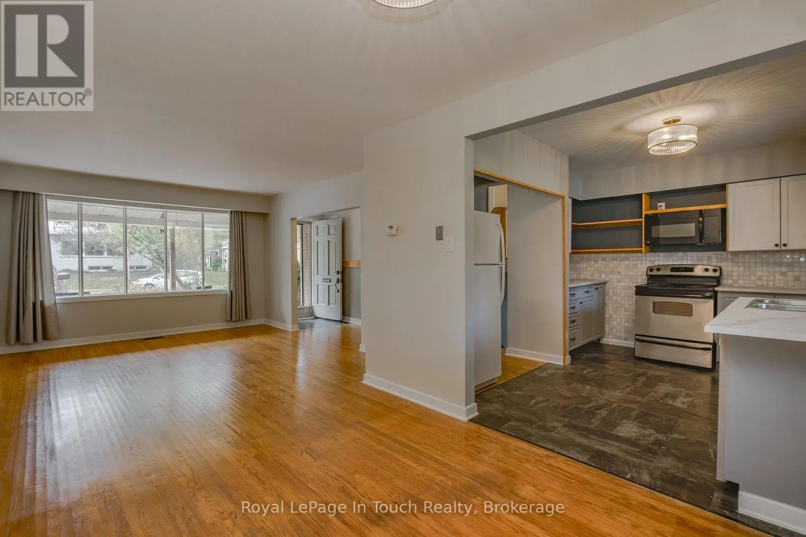 255 EIGHTH STREET