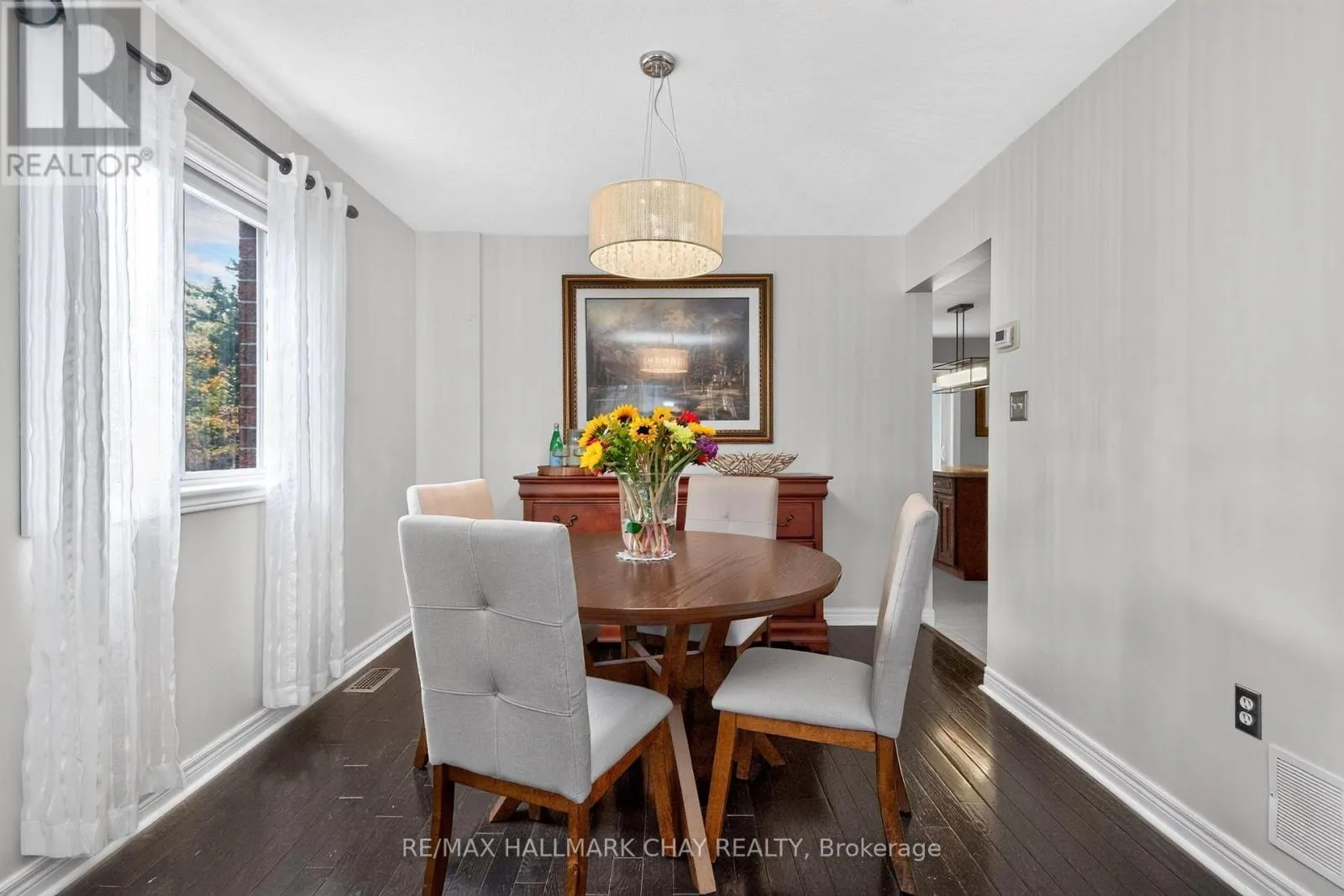 31 MCKENZIE CRESCENT