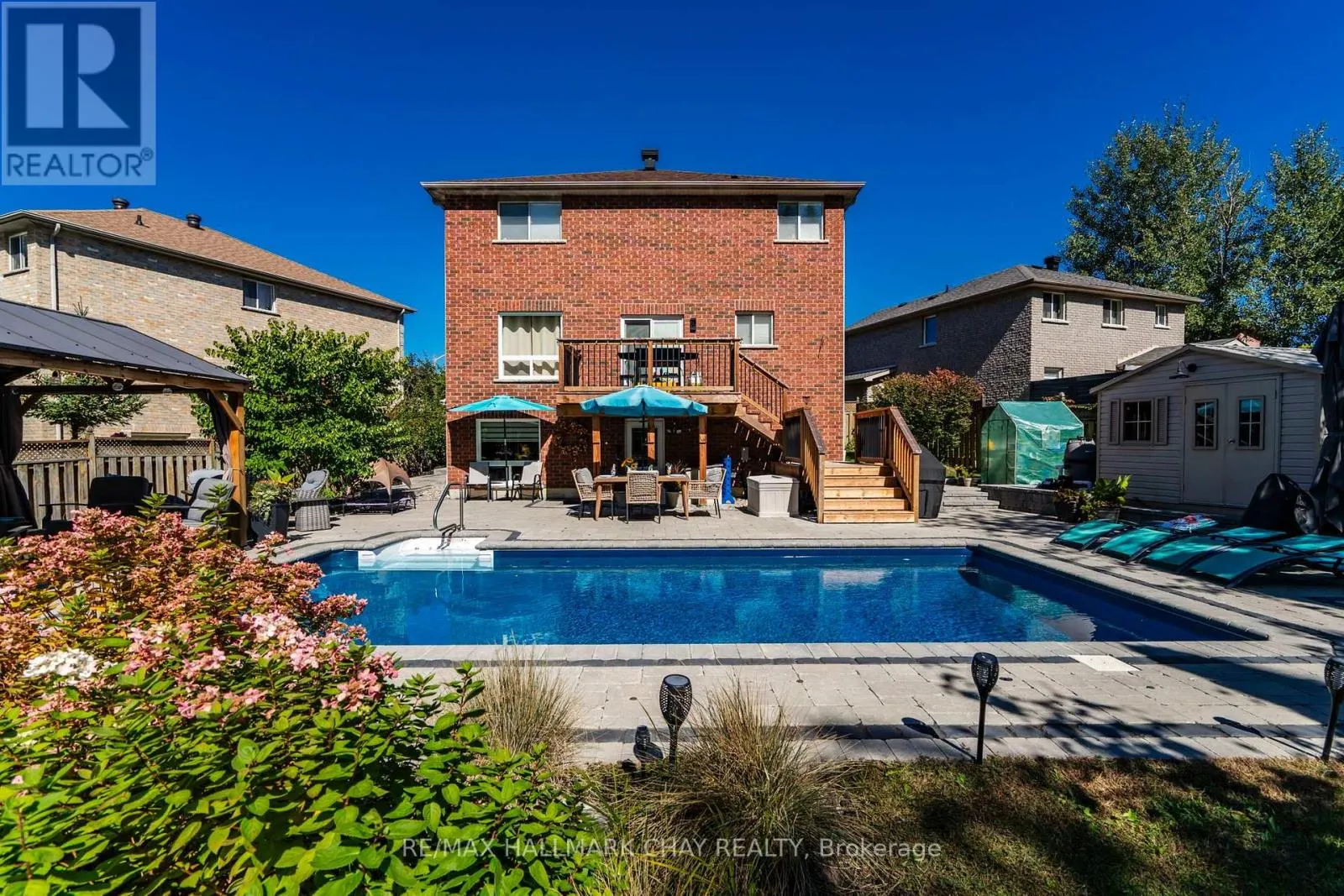31 MCKENZIE CRESCENT